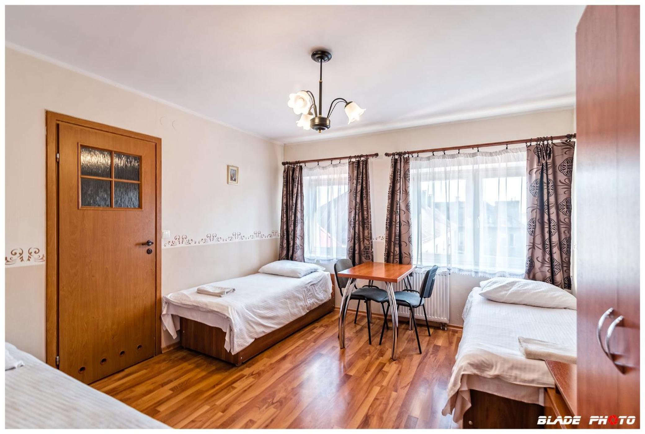 Triple Room with Private Bathroom photo 2