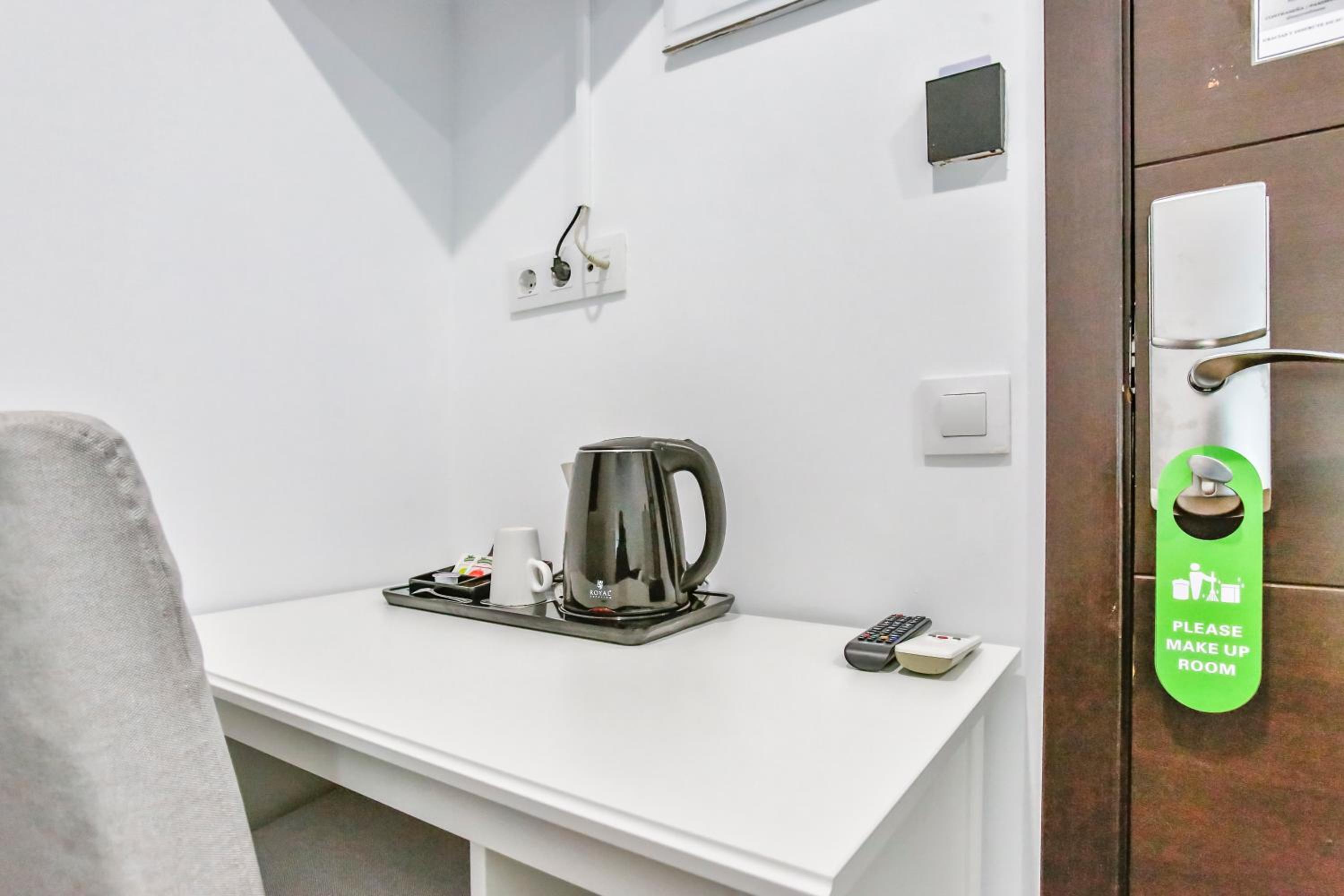 Double Room with Private Bathroom photo 2