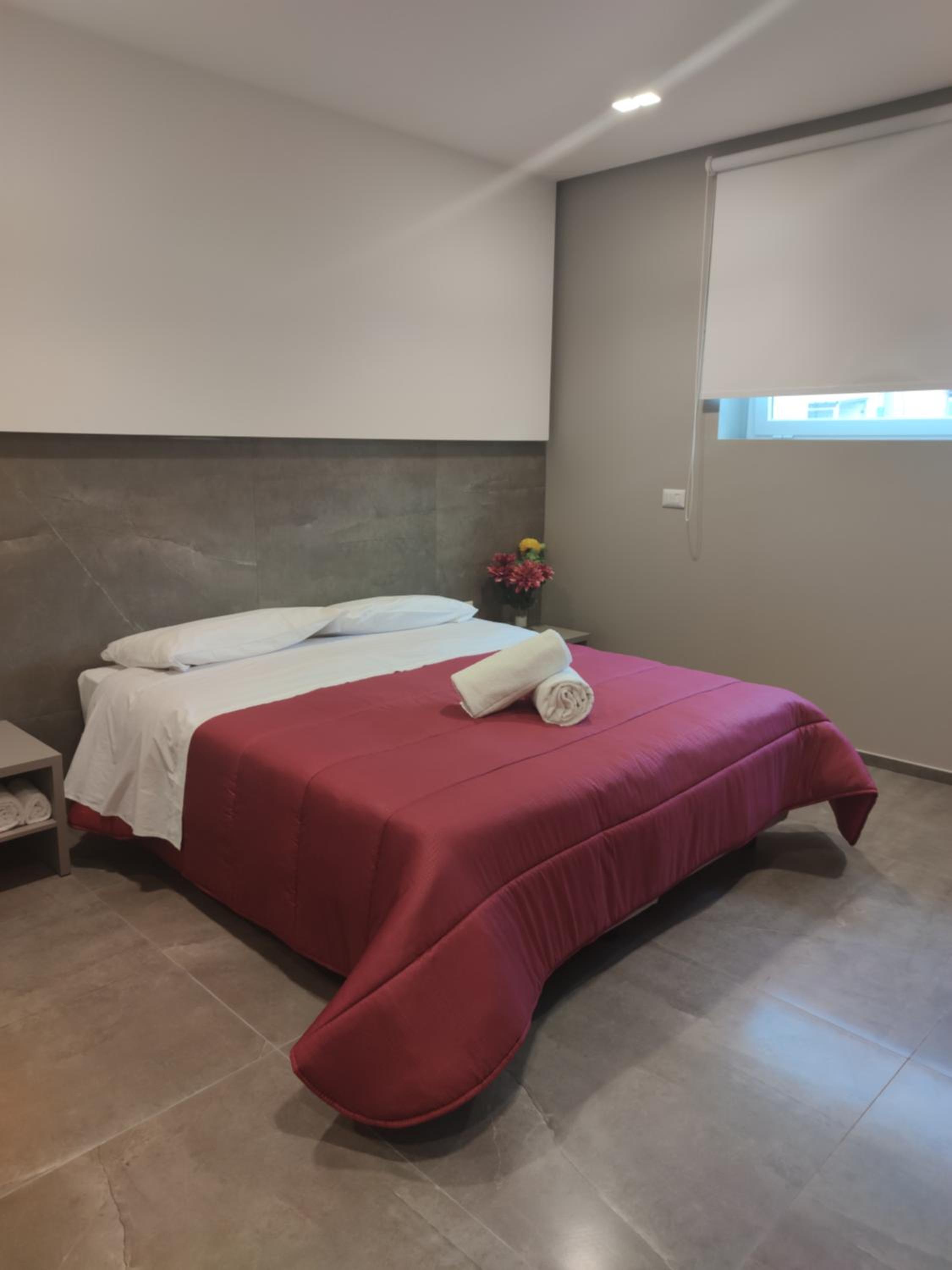 Deluxe Room - Photo 6