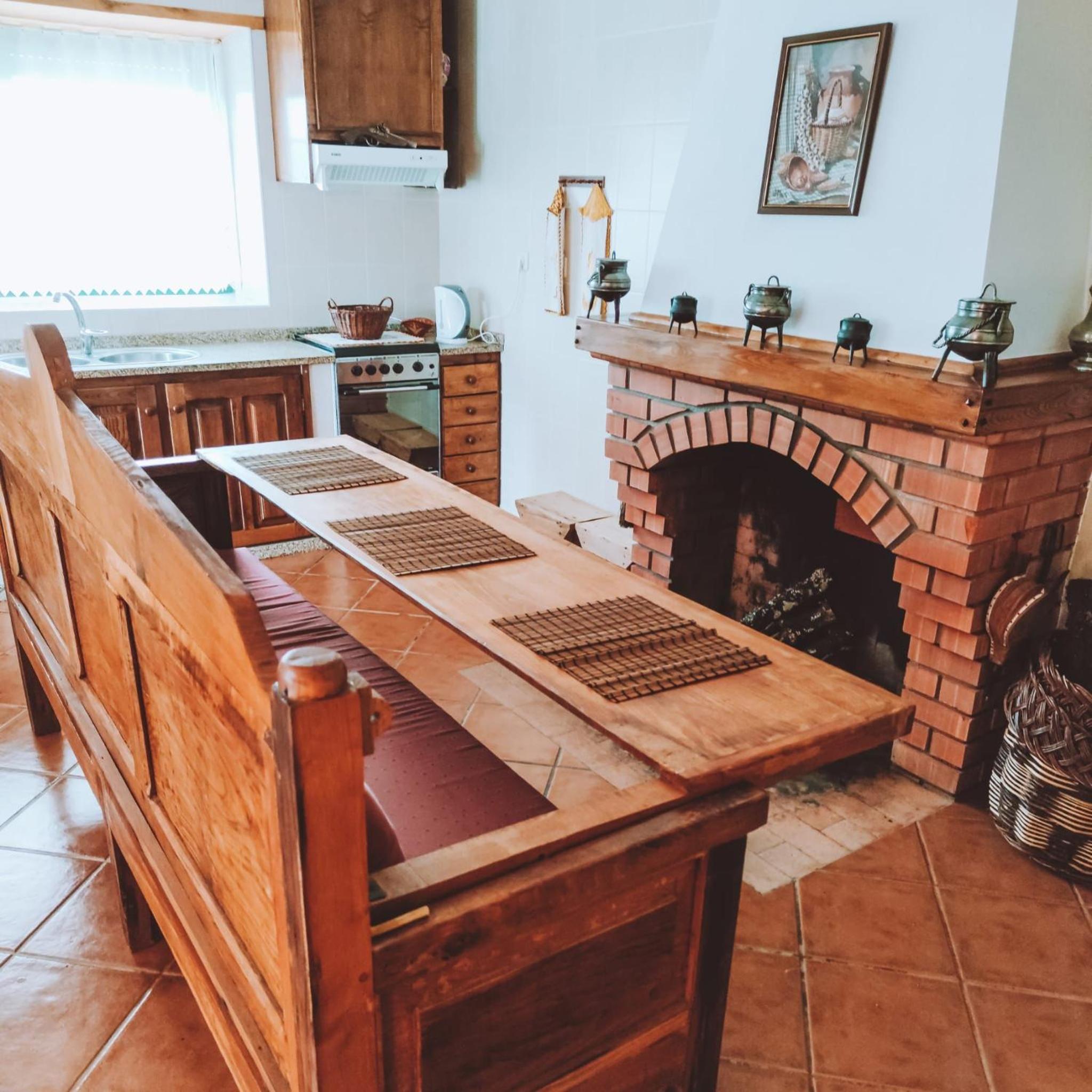 Three-Bedroom House - Photo 6