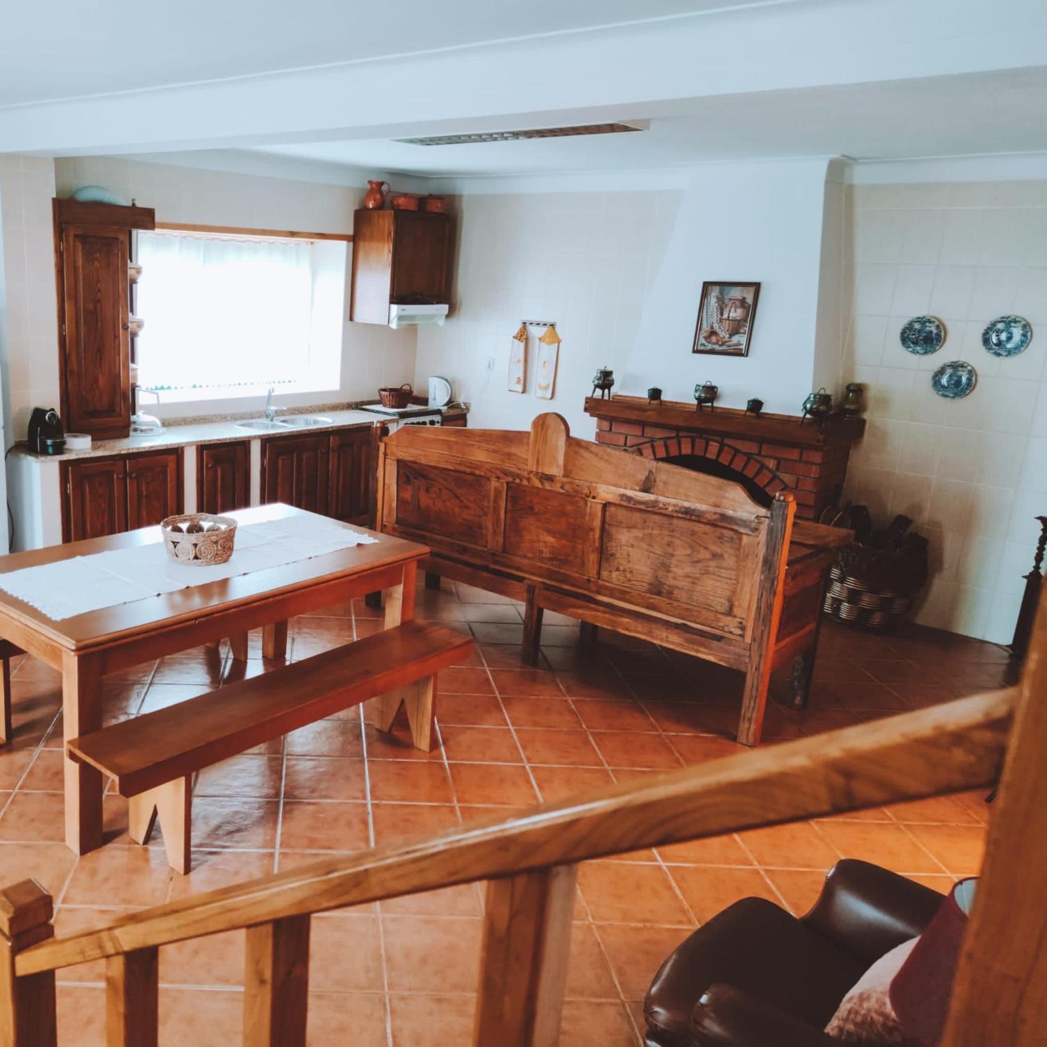 Three-Bedroom House - Photo 8