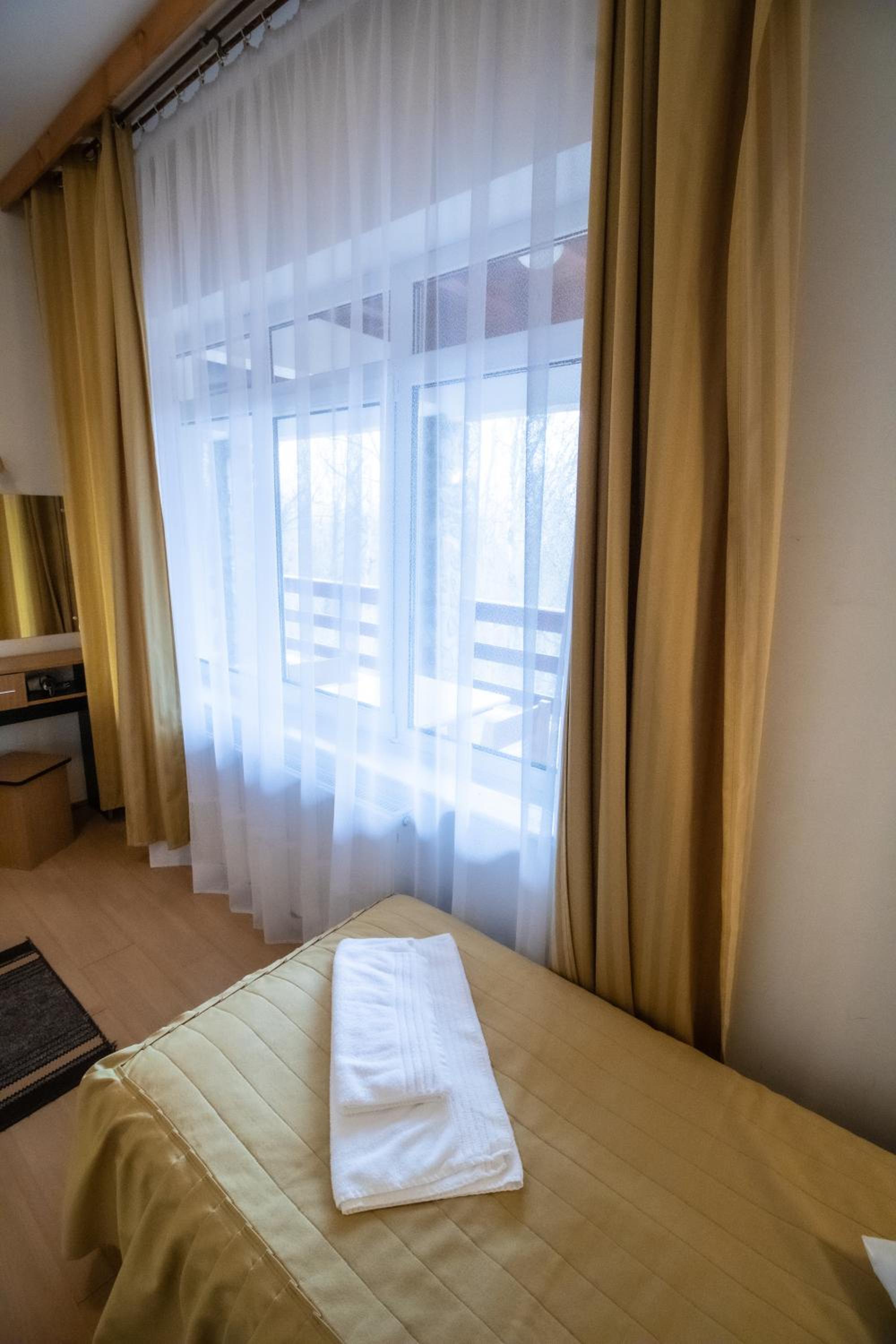 Superior Twin Room - Photo 3