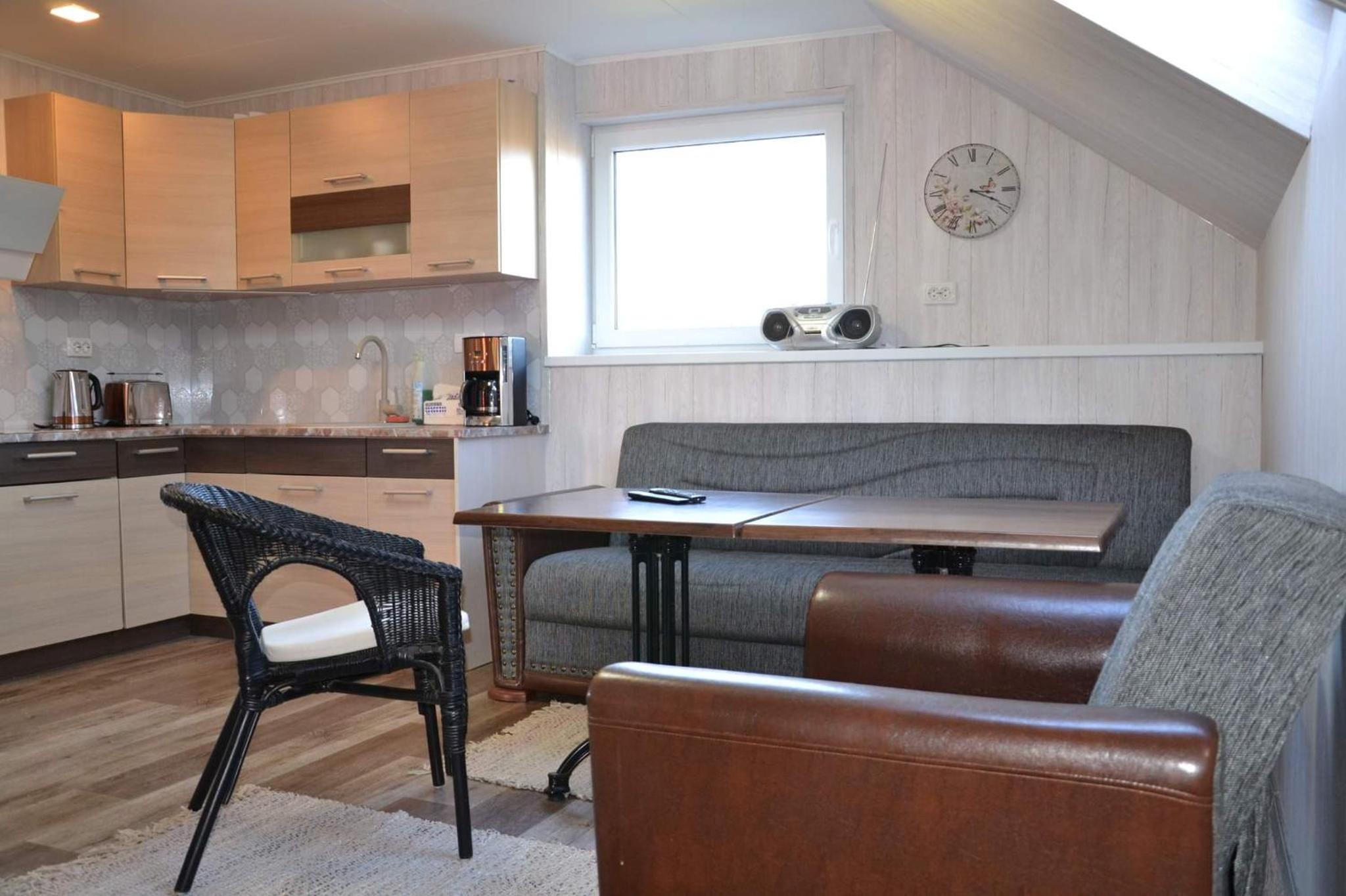 Two-Bedroom House - Photo 9
