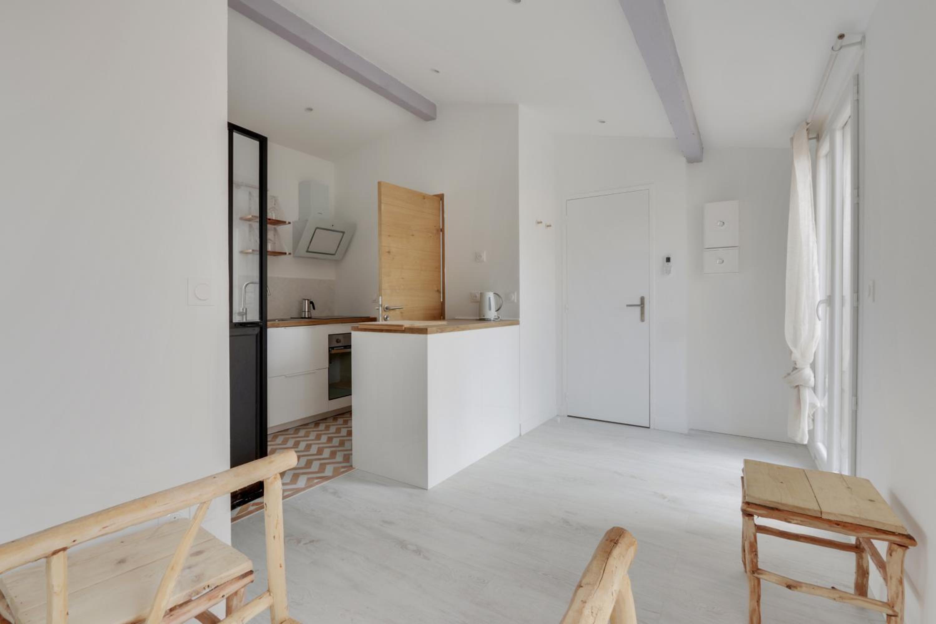 Apartment with Terrace photo 3