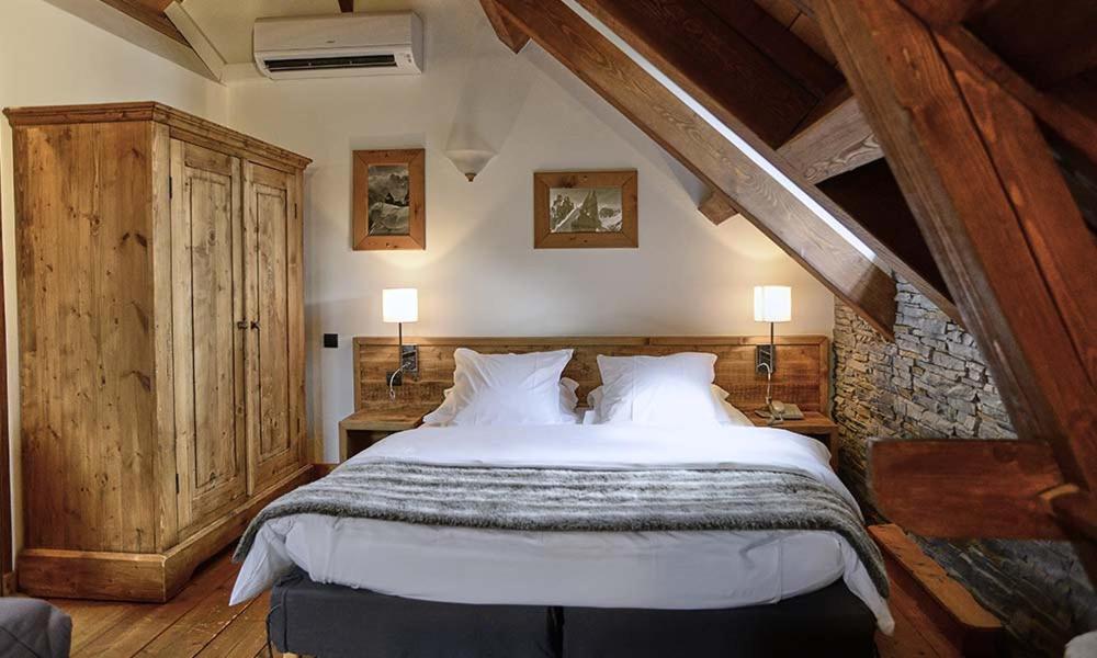 Deluxe Double or Twin Room - Photo 3