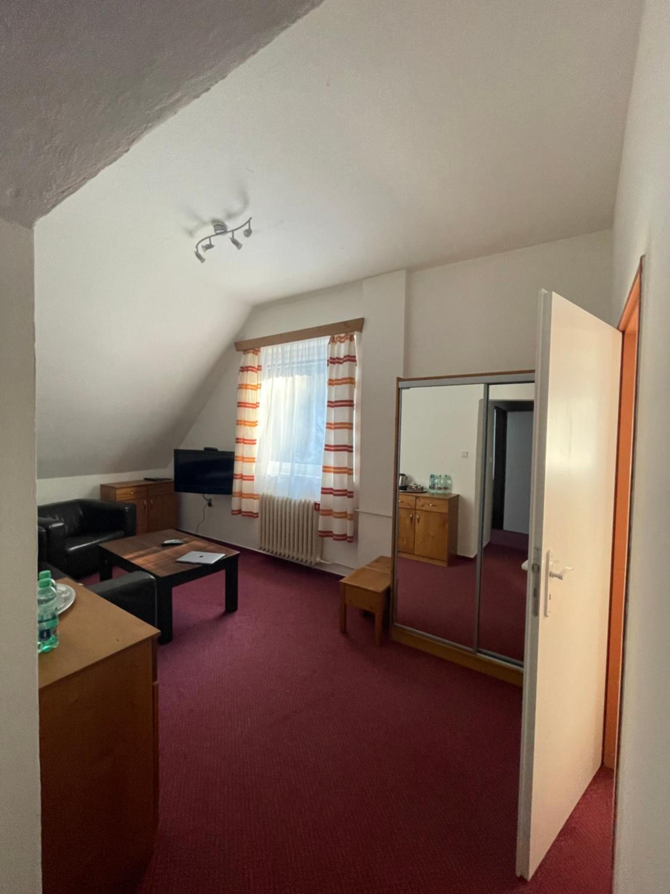 Two-Bedroom Apartment - Photo 4