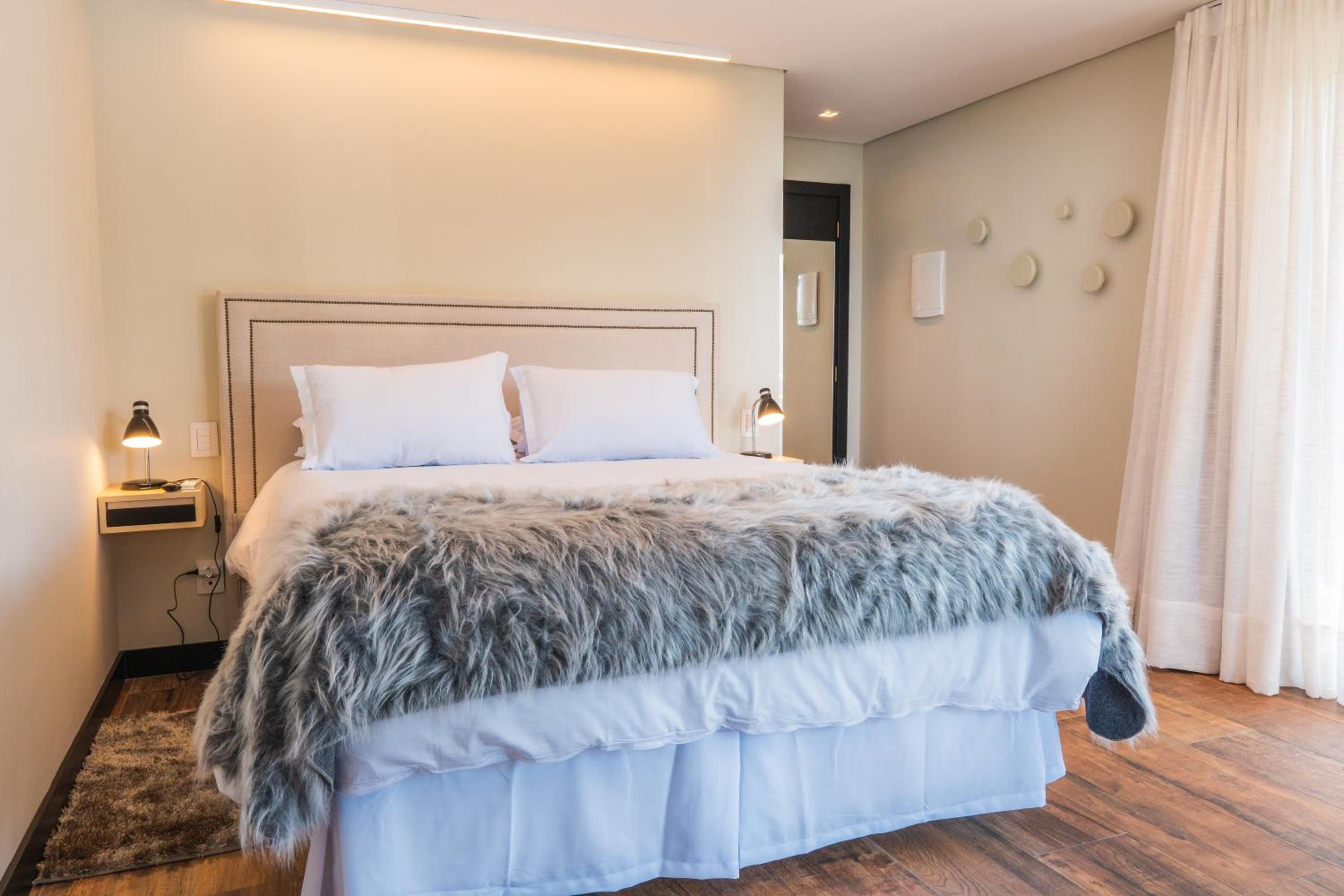 Queen Suite