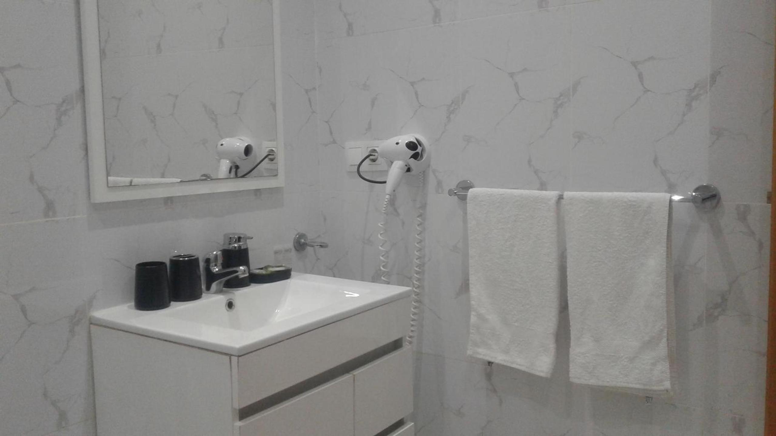 Double Room with Balcony photo 3