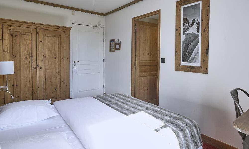 Double Room - Photo 6