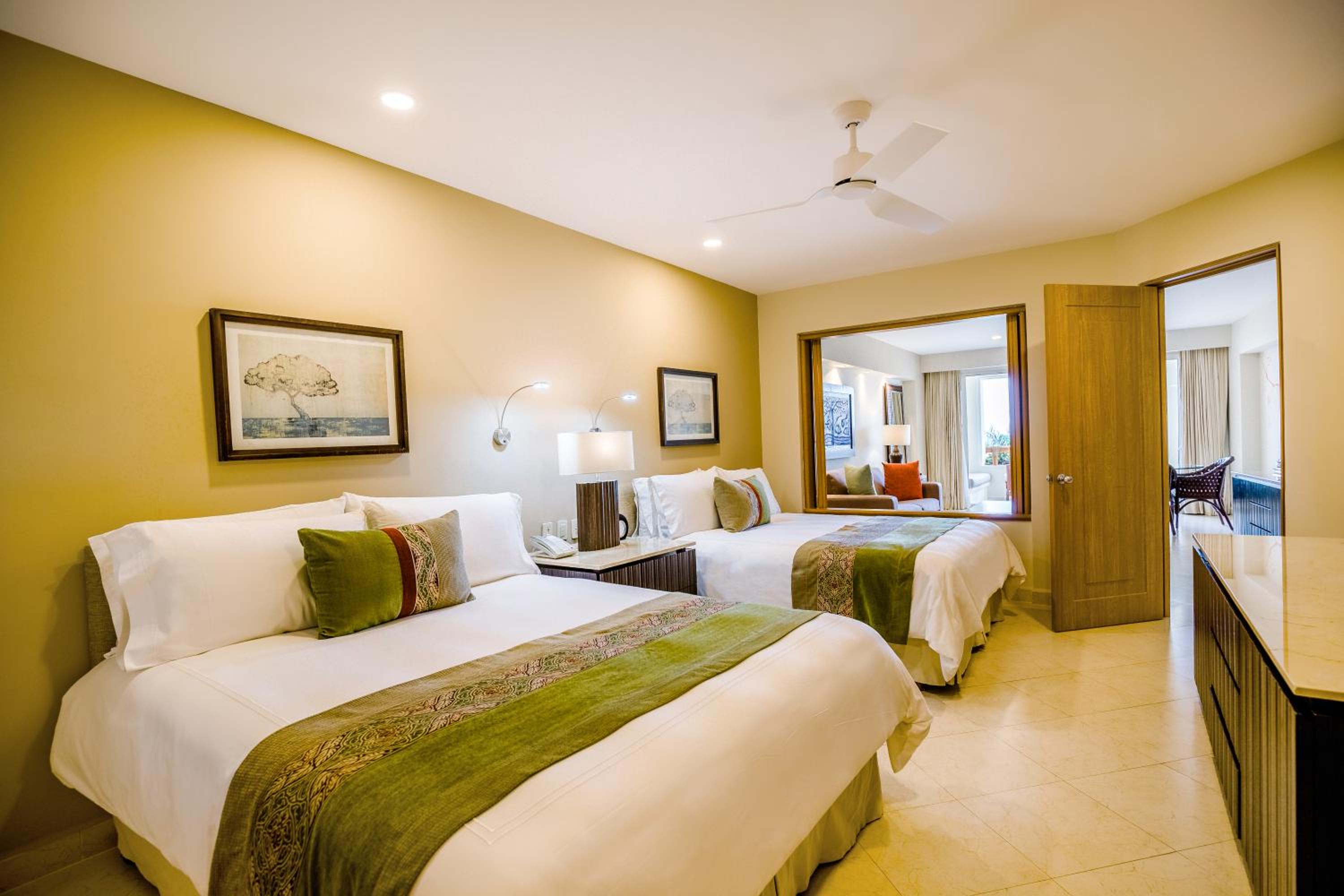 Suite with Sea View