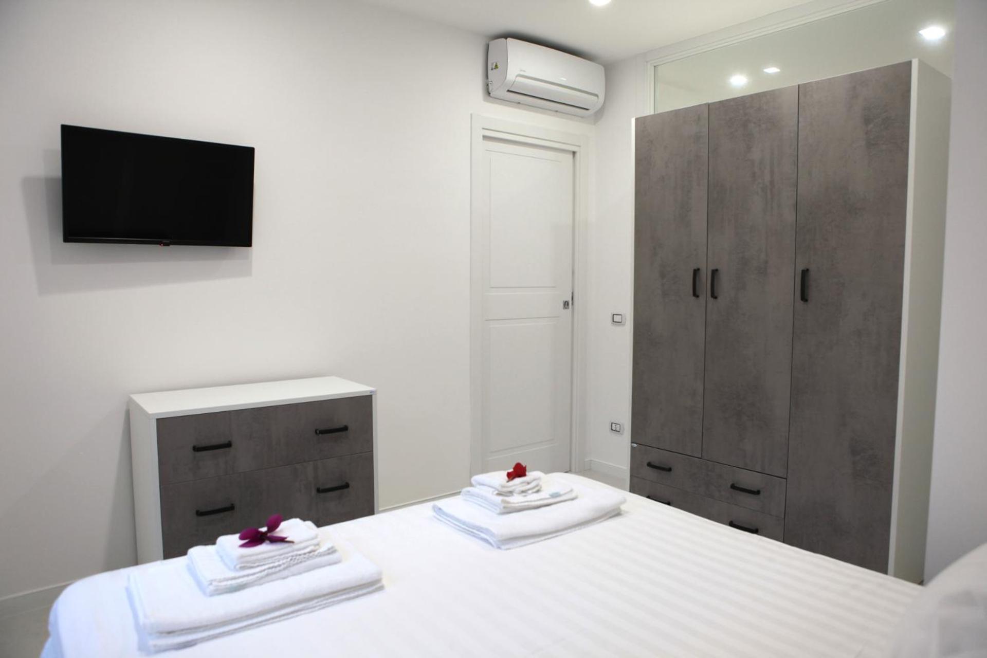 Standard Apartment