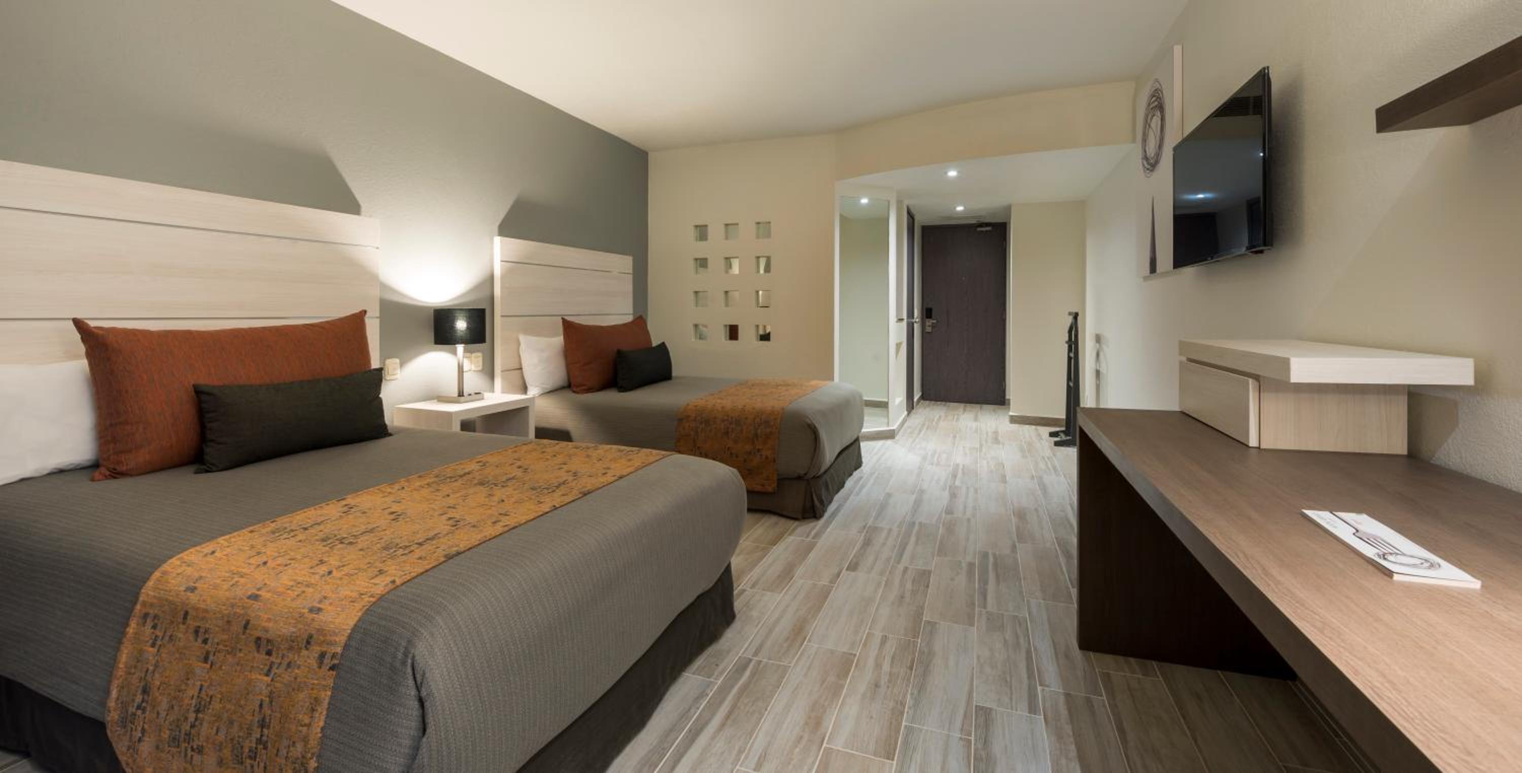 Deluxe Two Beds  - Photo 4