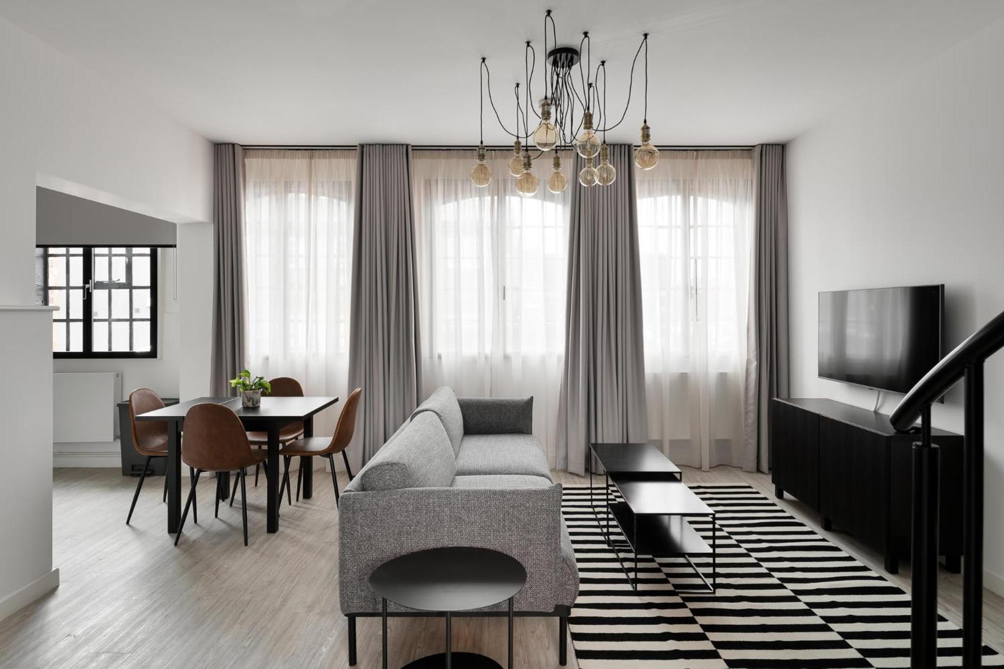 Duplex Apartment - Photo 1