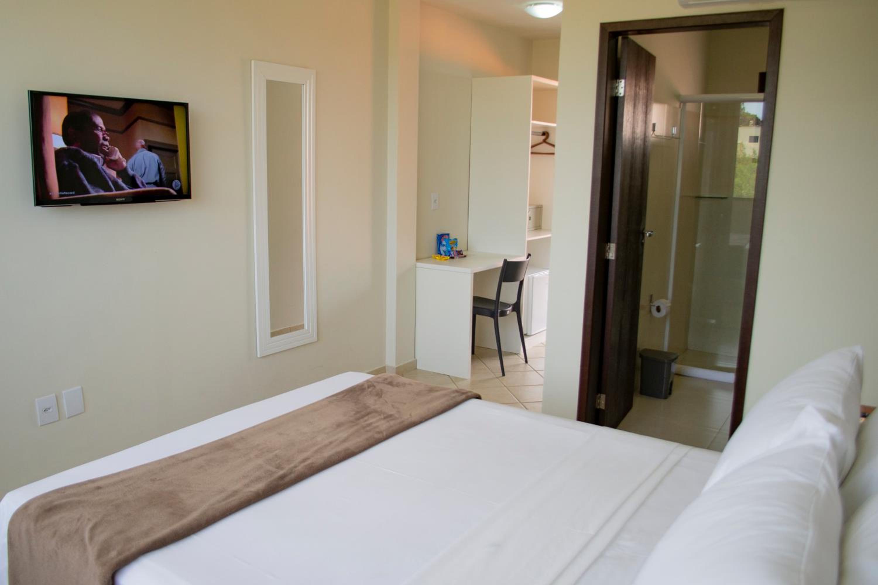 Deluxe Double Room with Side Sea View photo 3