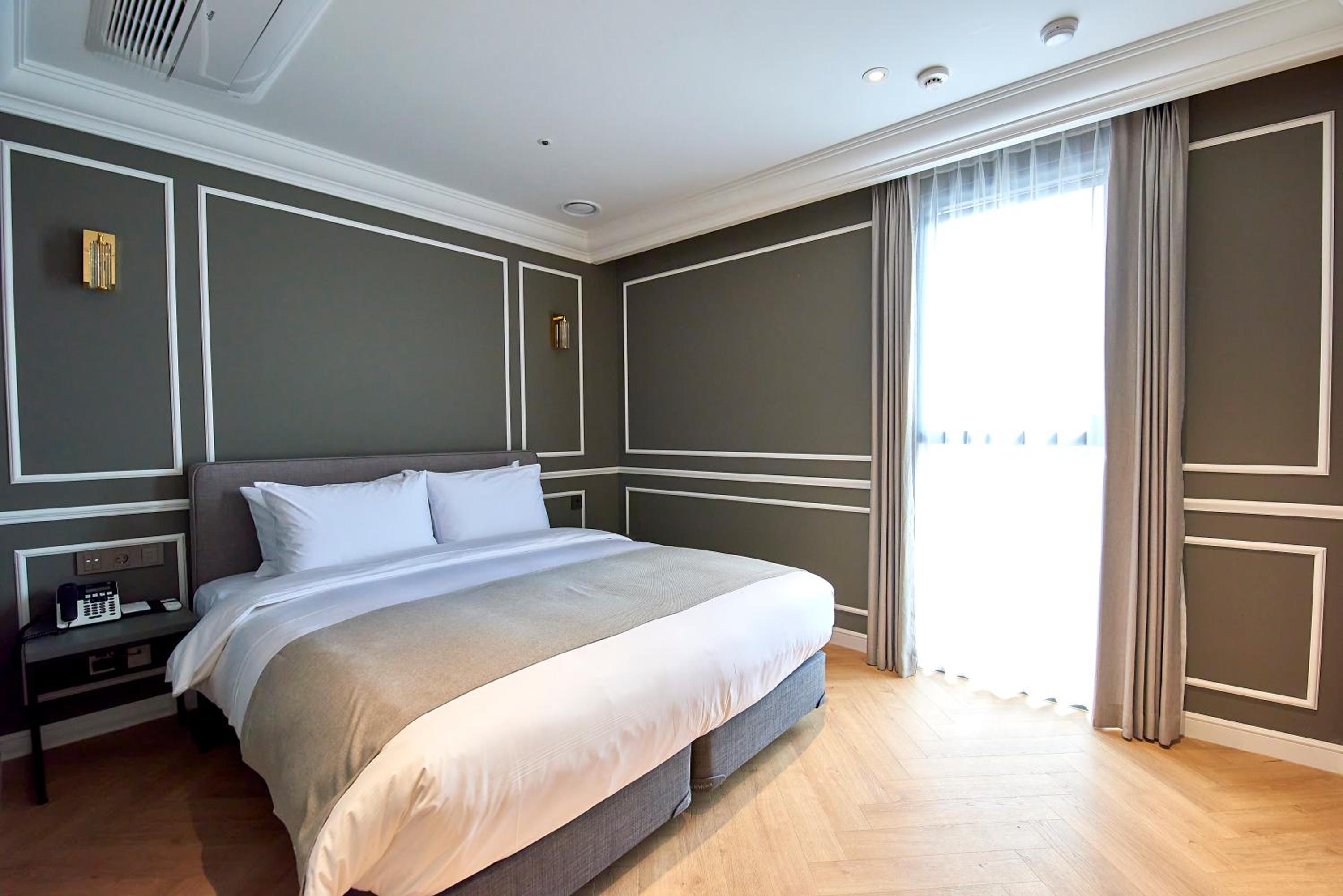 Royal Suite - Photo 4