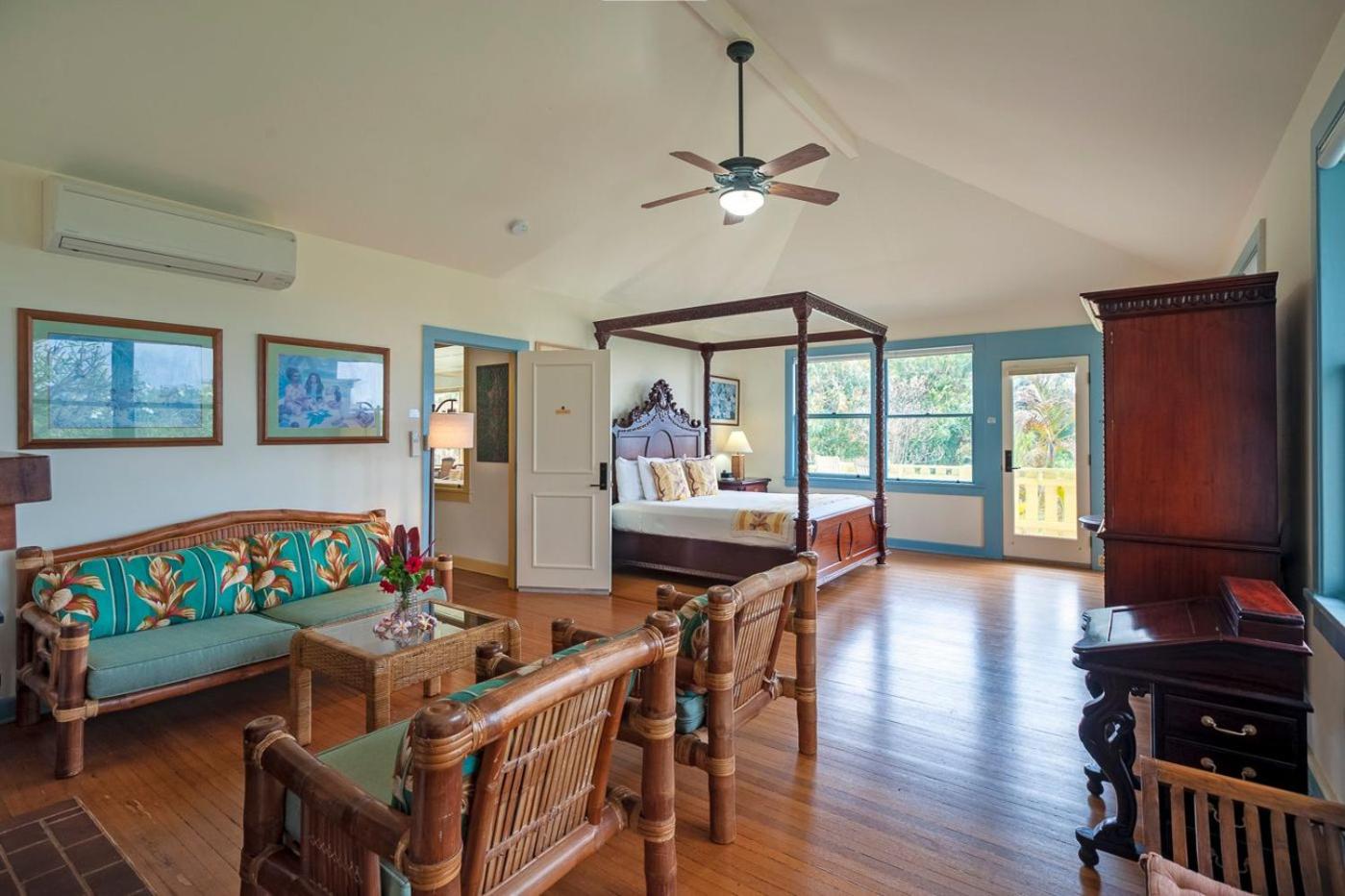 King Suite with Ocean View - Photo 10
