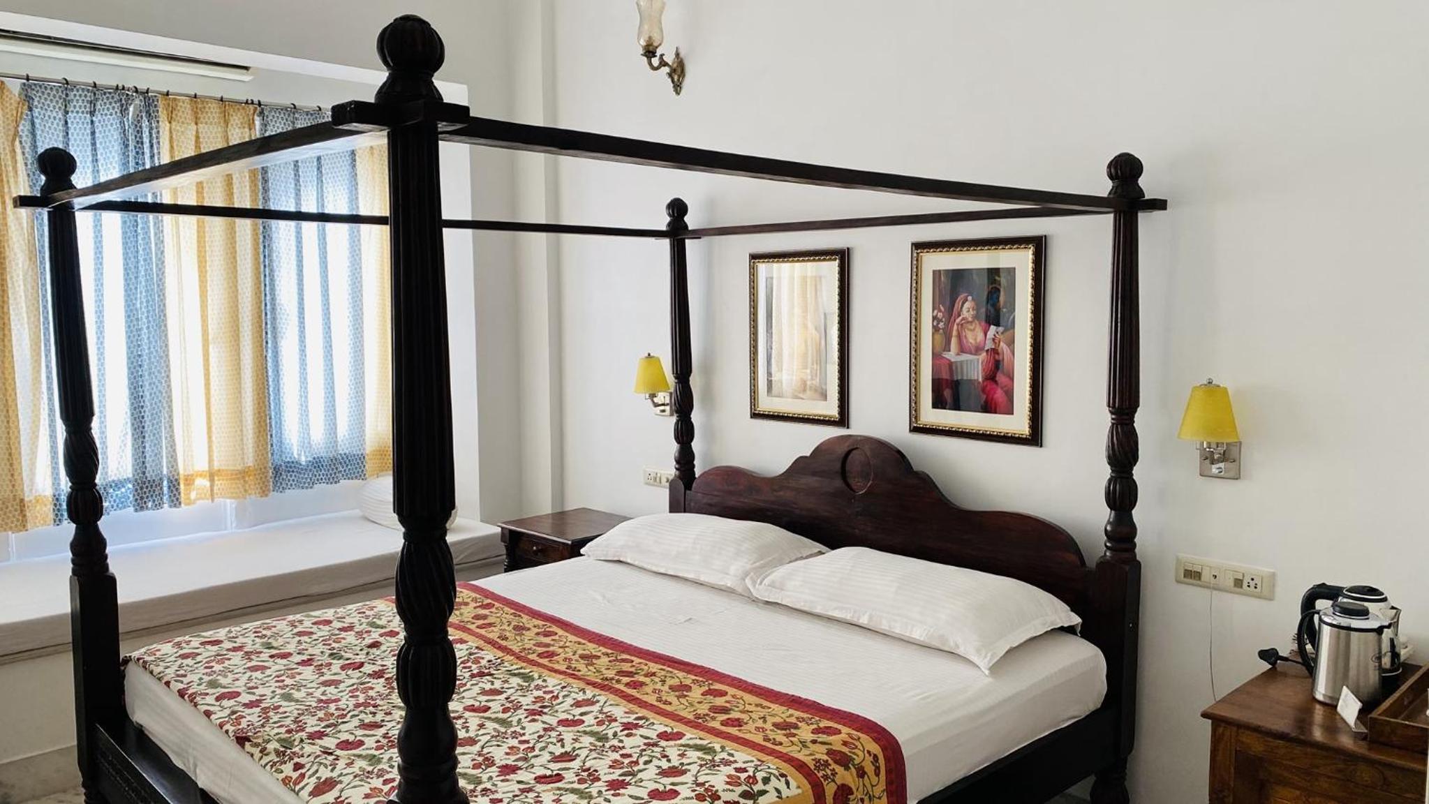 Deluxe Double or Twin Room photo 3