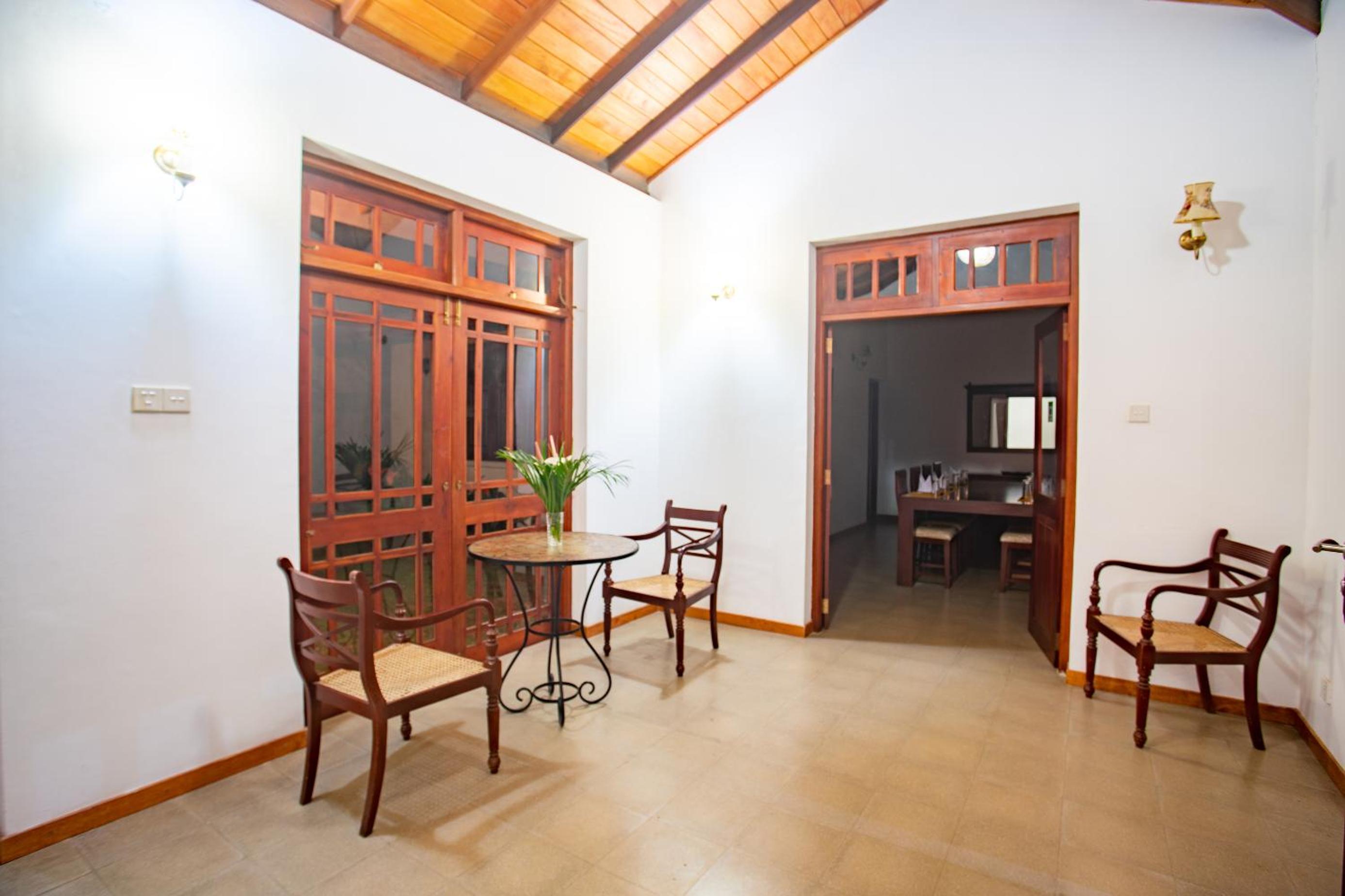 Three-Bedroom Bungalow photo 2