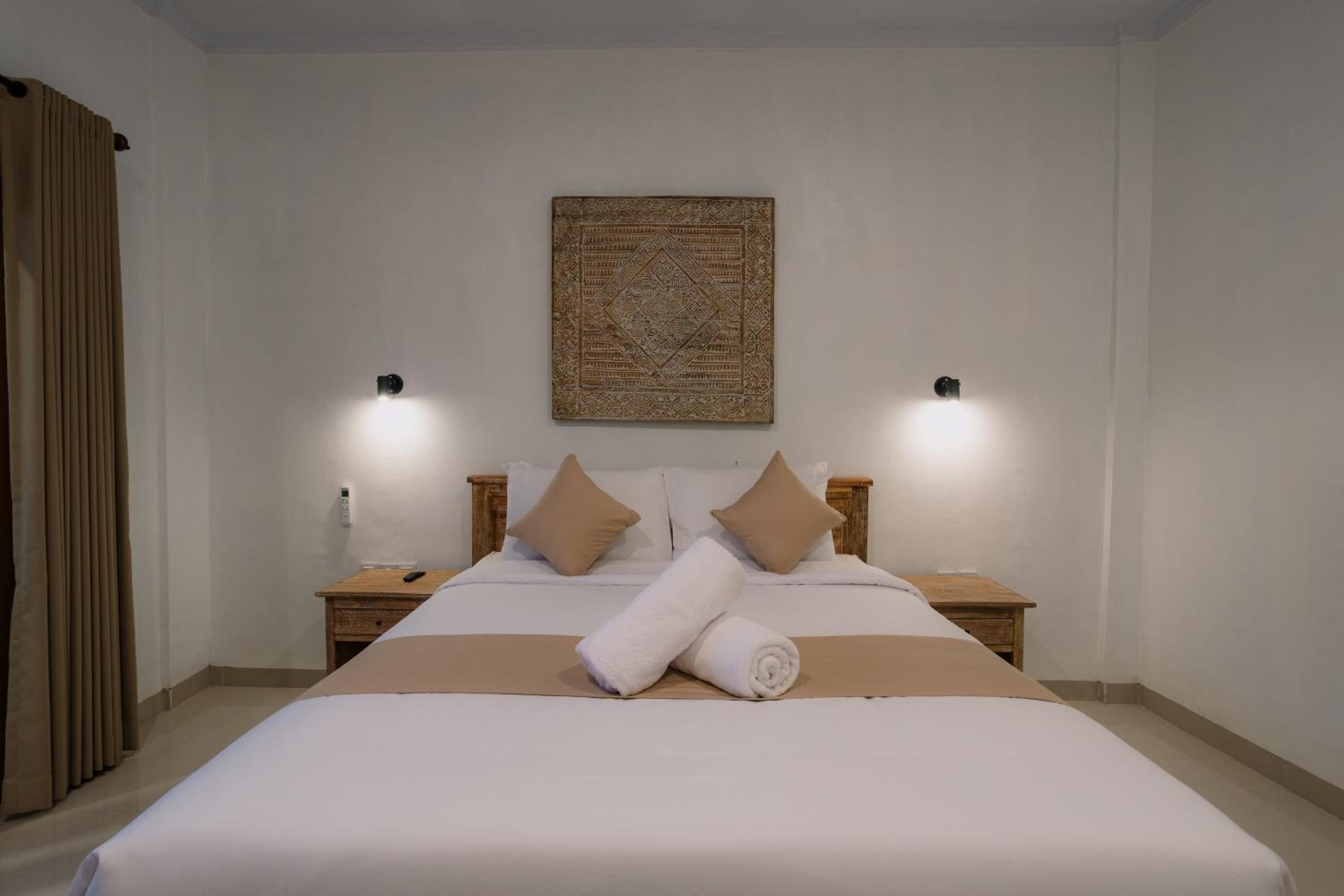 Double Room - Photo 2