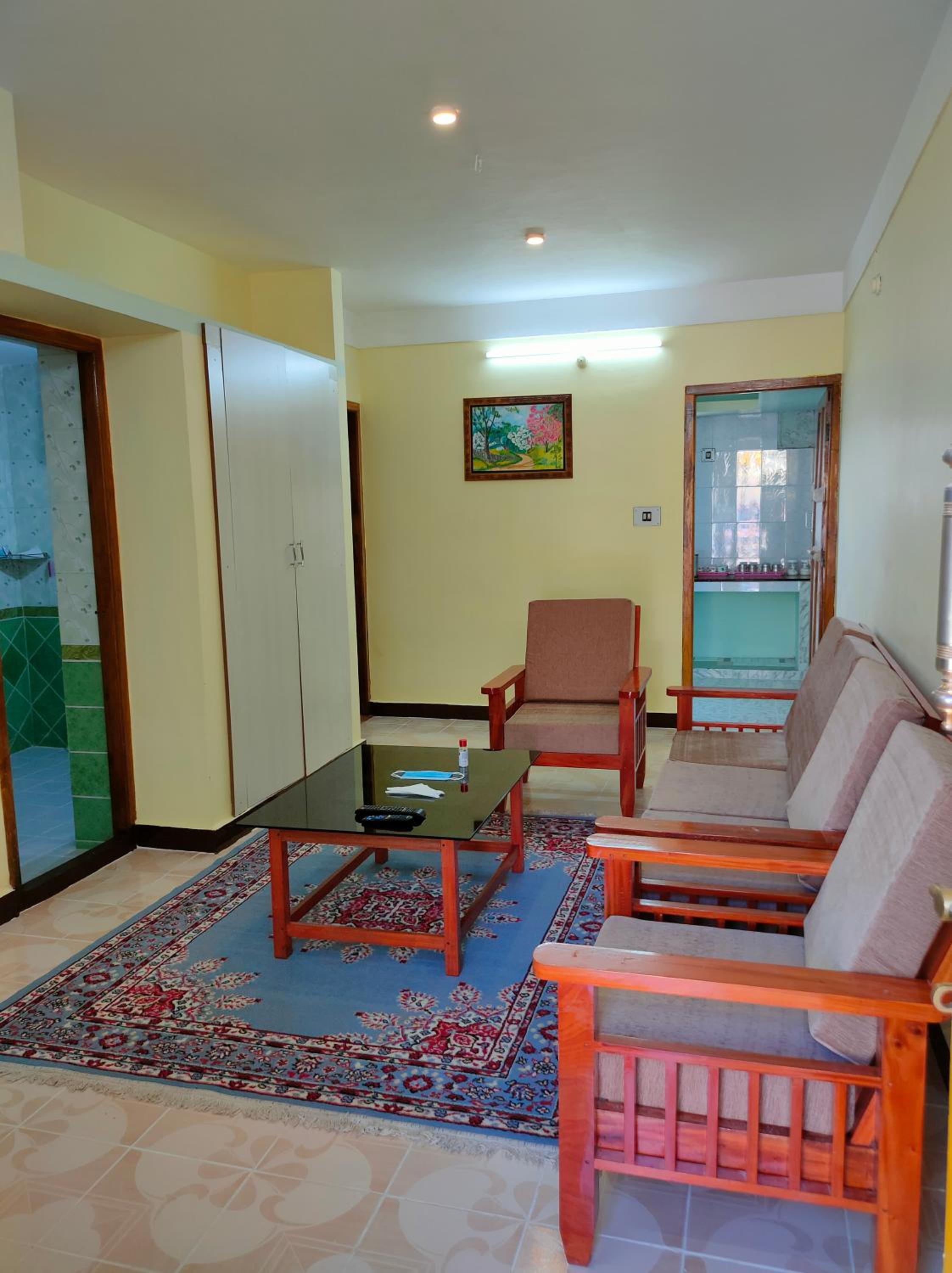 Deluxe King Suite photo 1