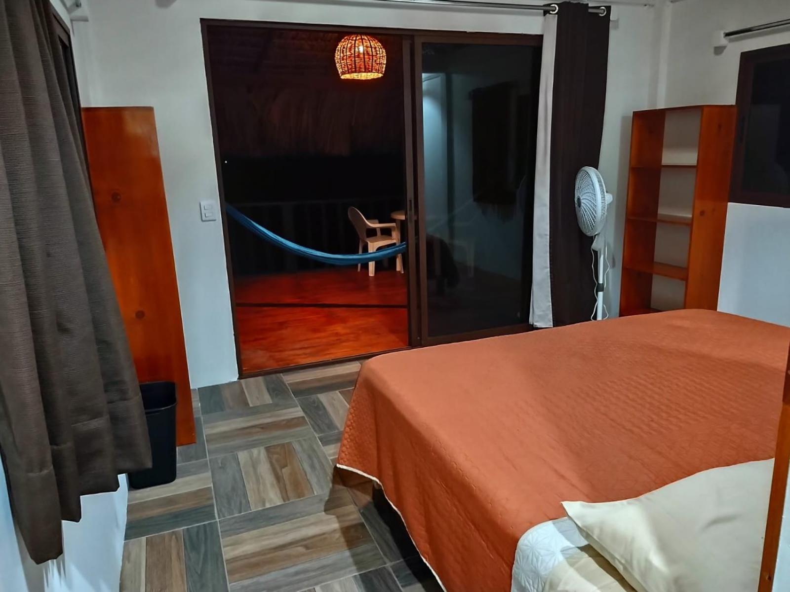 Family Room - Photo 23