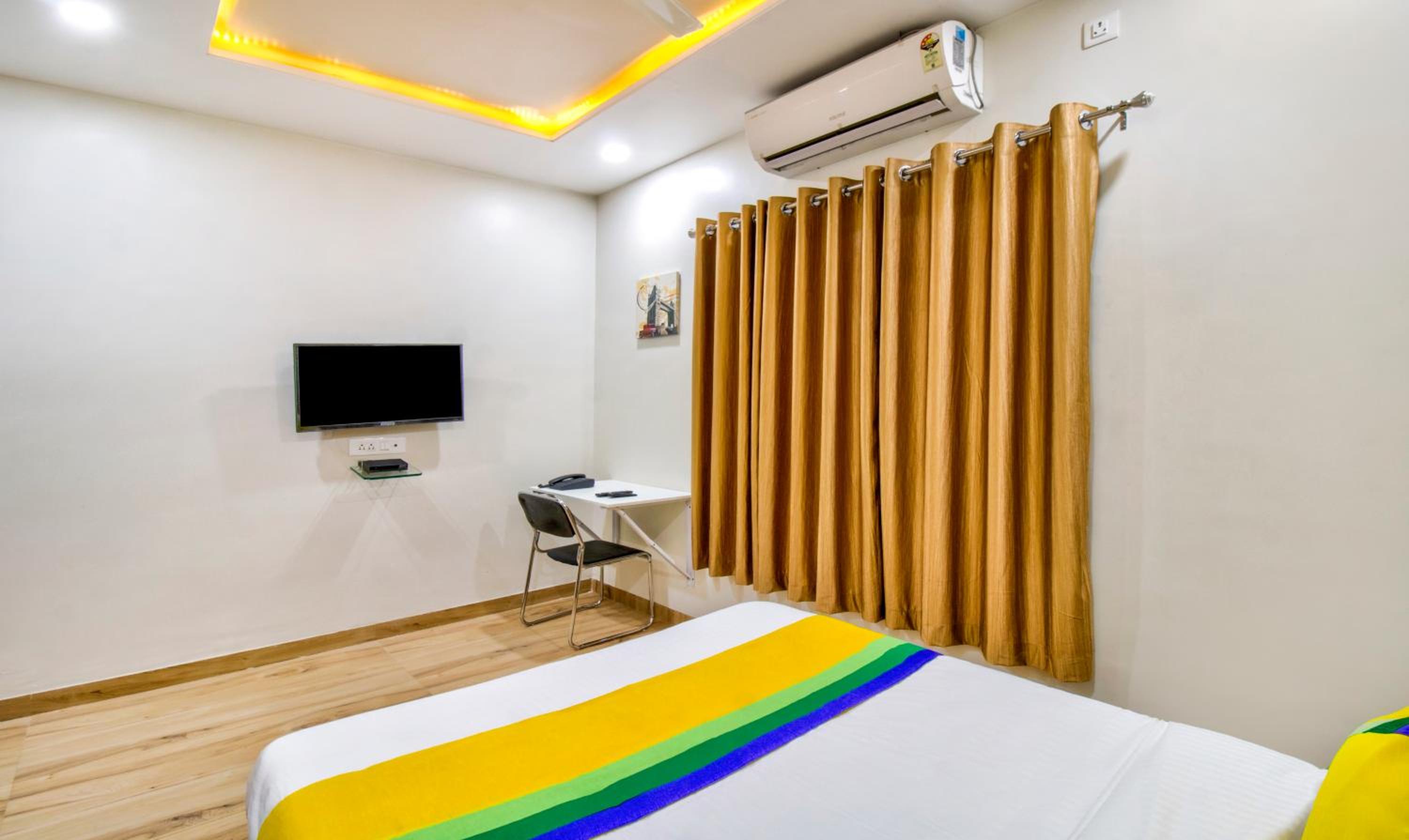 Standard  Room - Photo 10