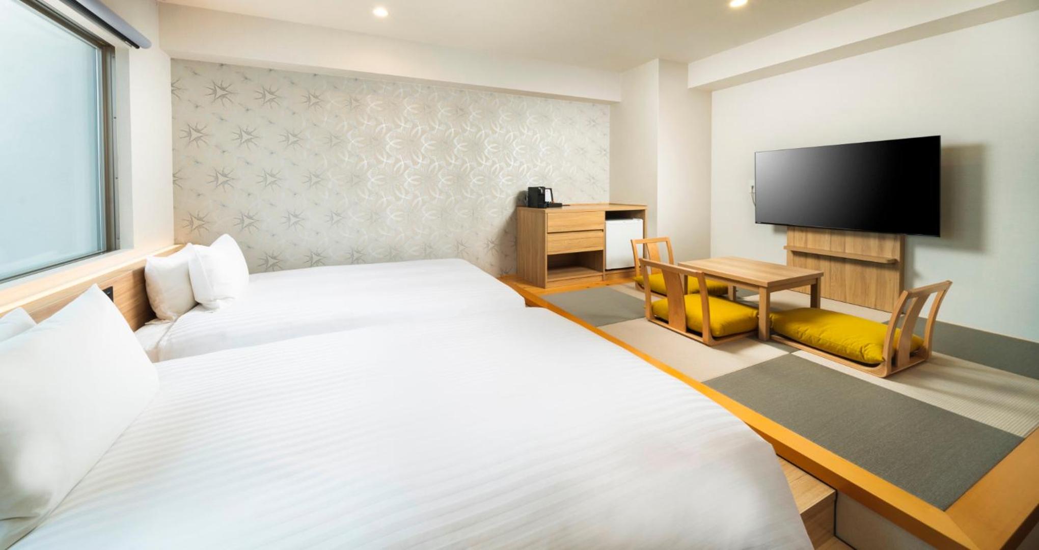 Room with Tatami-Area & Open Air Bath - Non-Smoking