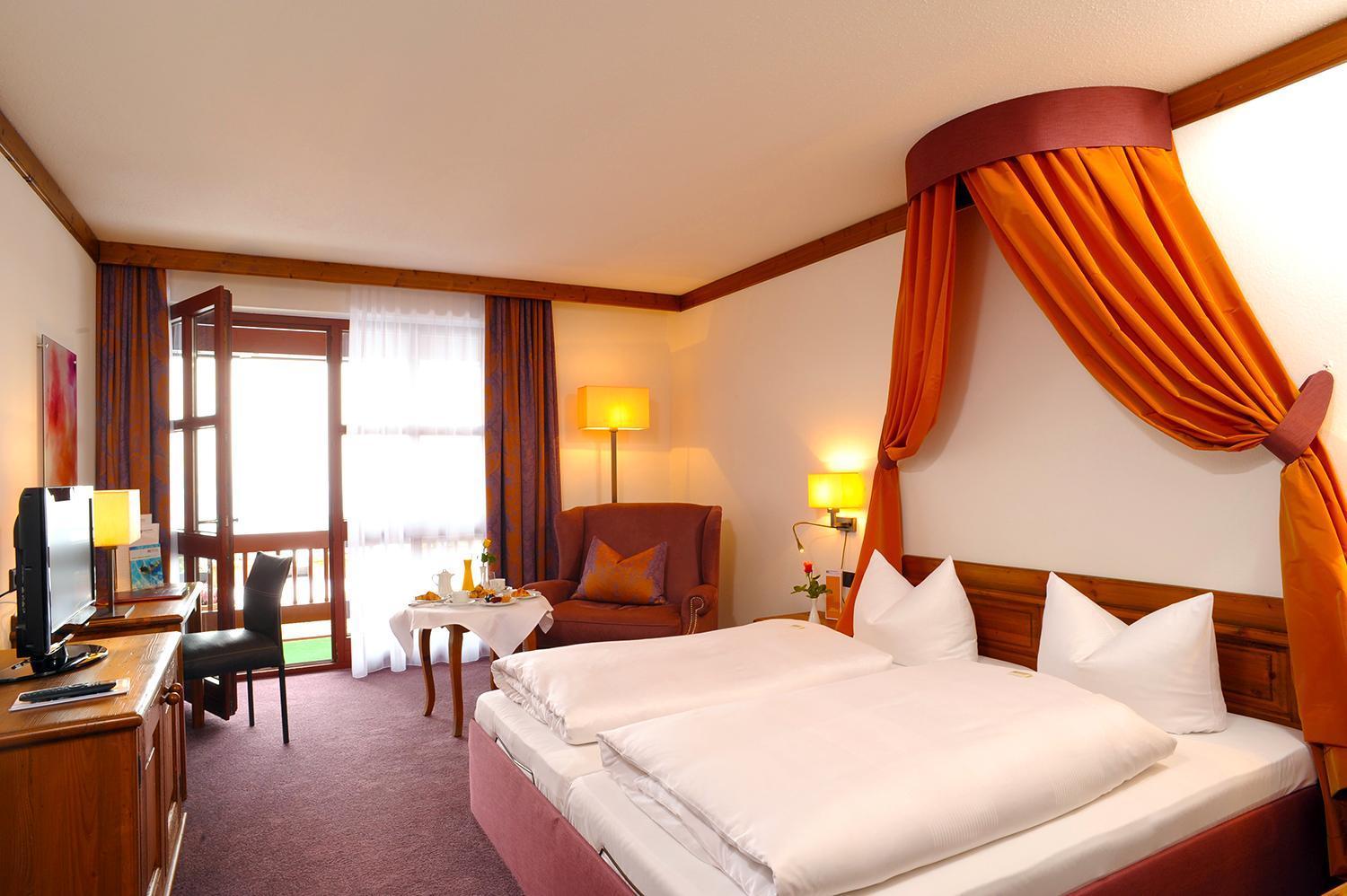 Double Room with Balcony photo 3