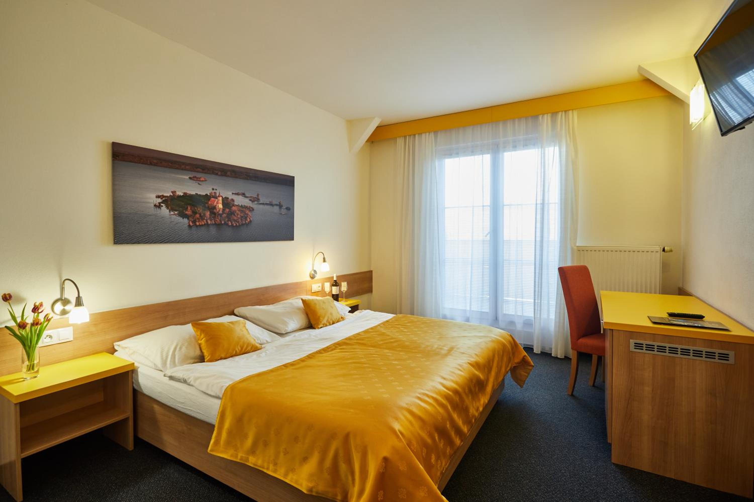 Double or Twin Room with Balcony