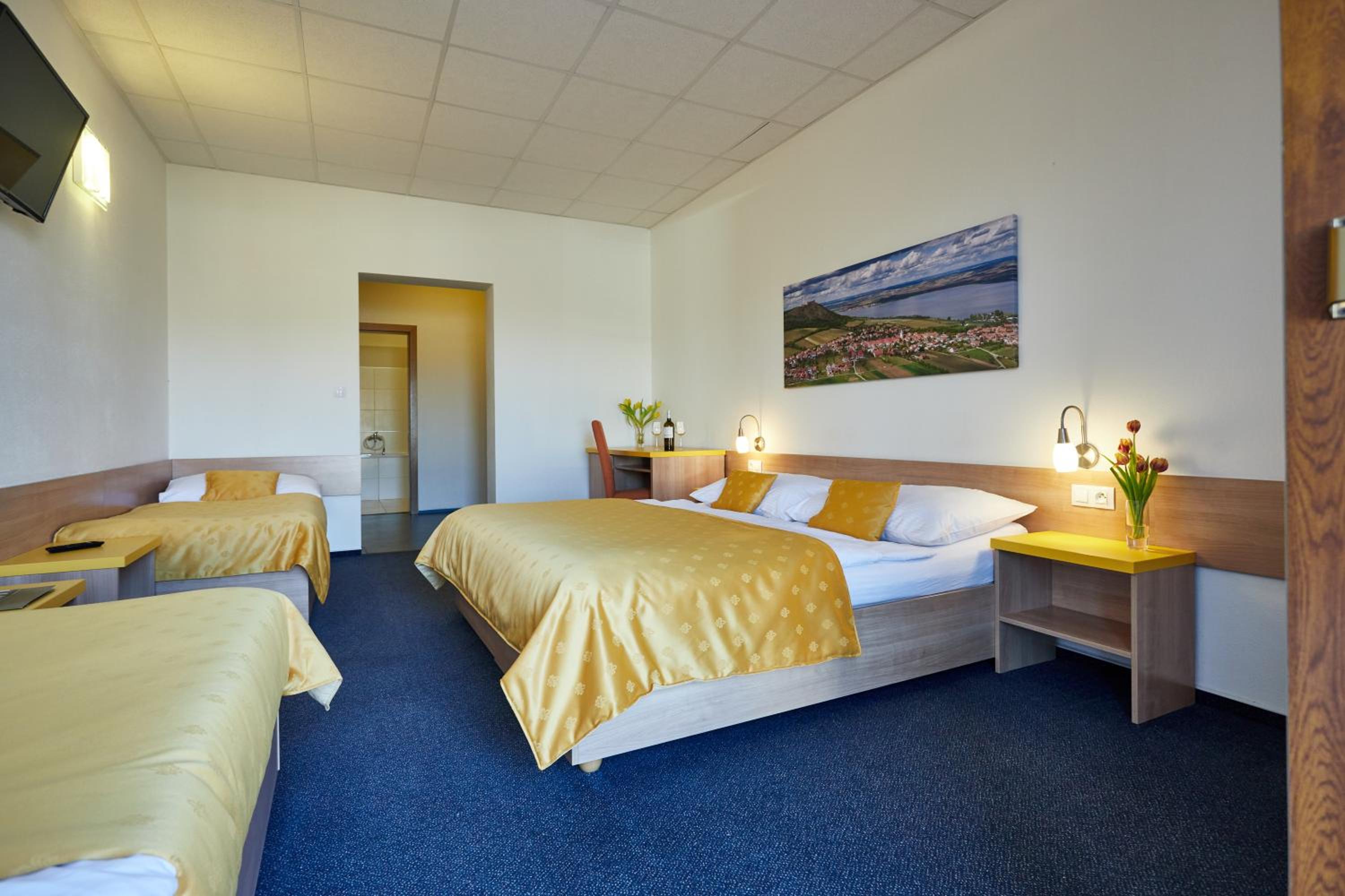 Quadruple Room with Bath