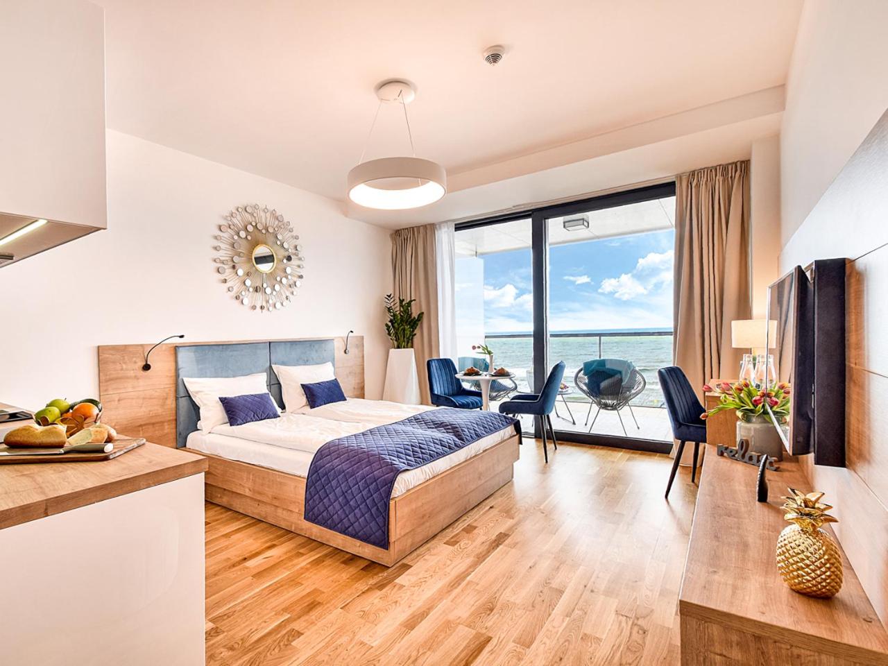 Apartment with Sea View - Photo 4