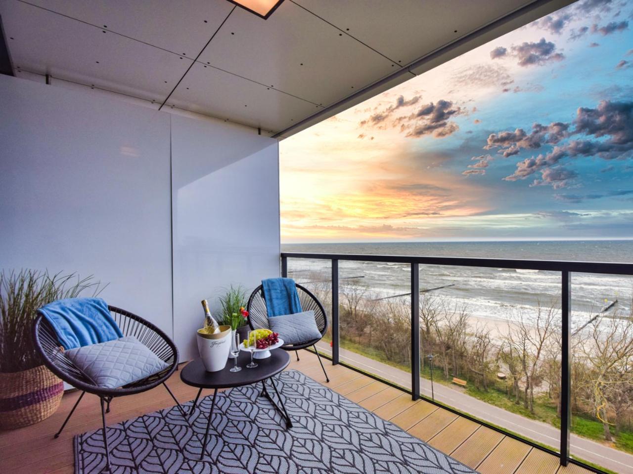 Apartment with Sea View - Photo 6