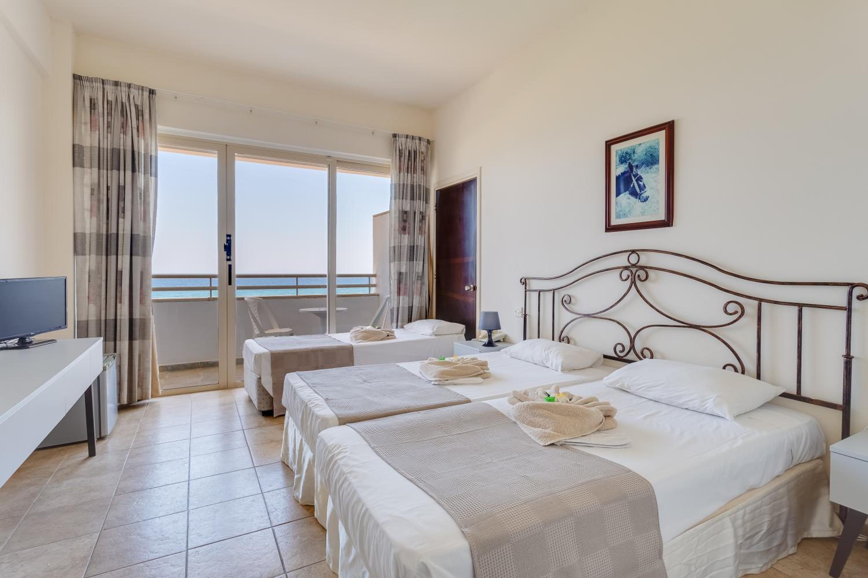Double Room with Pool View
