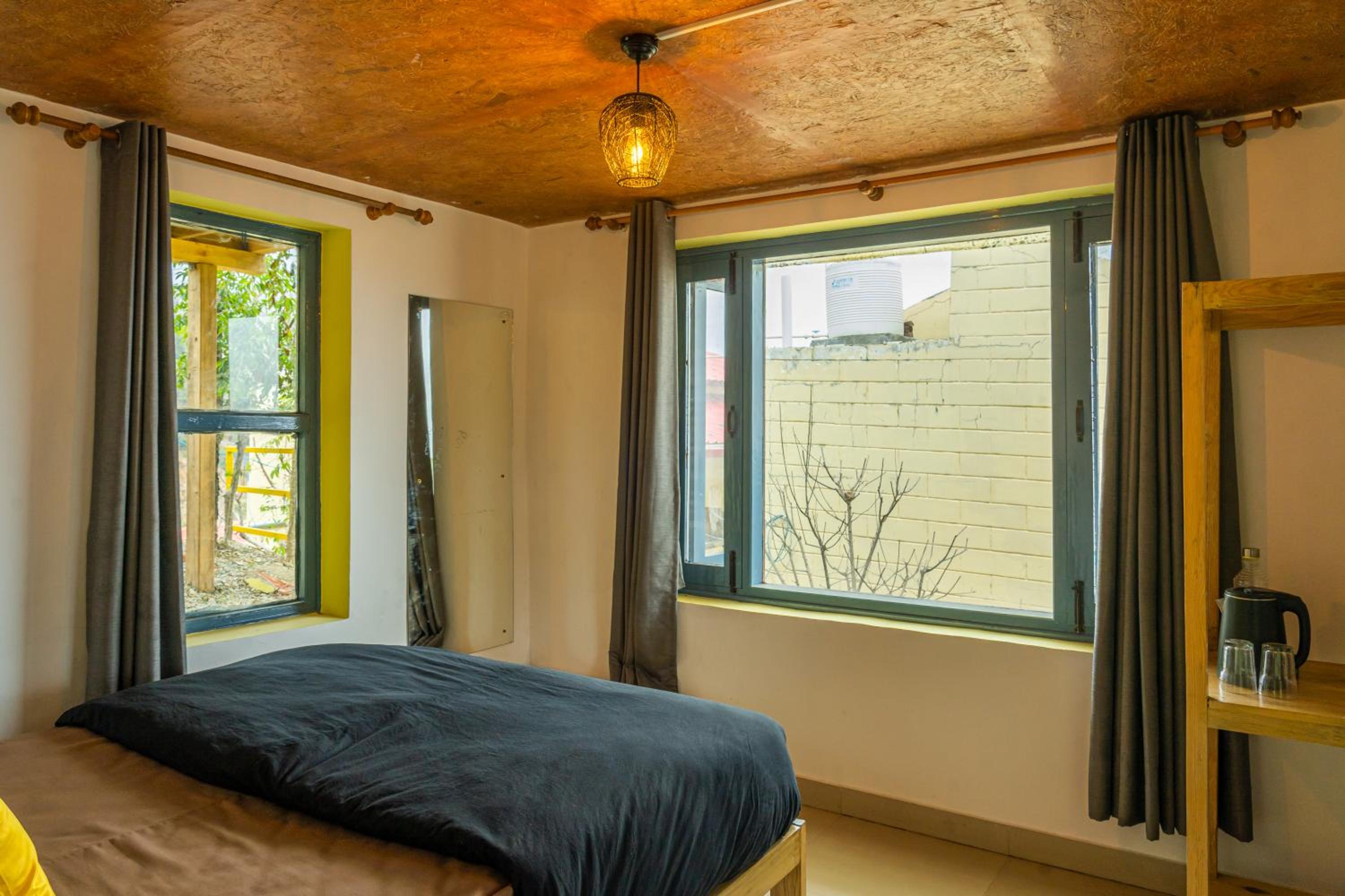 Standard Double Room - Photo 3