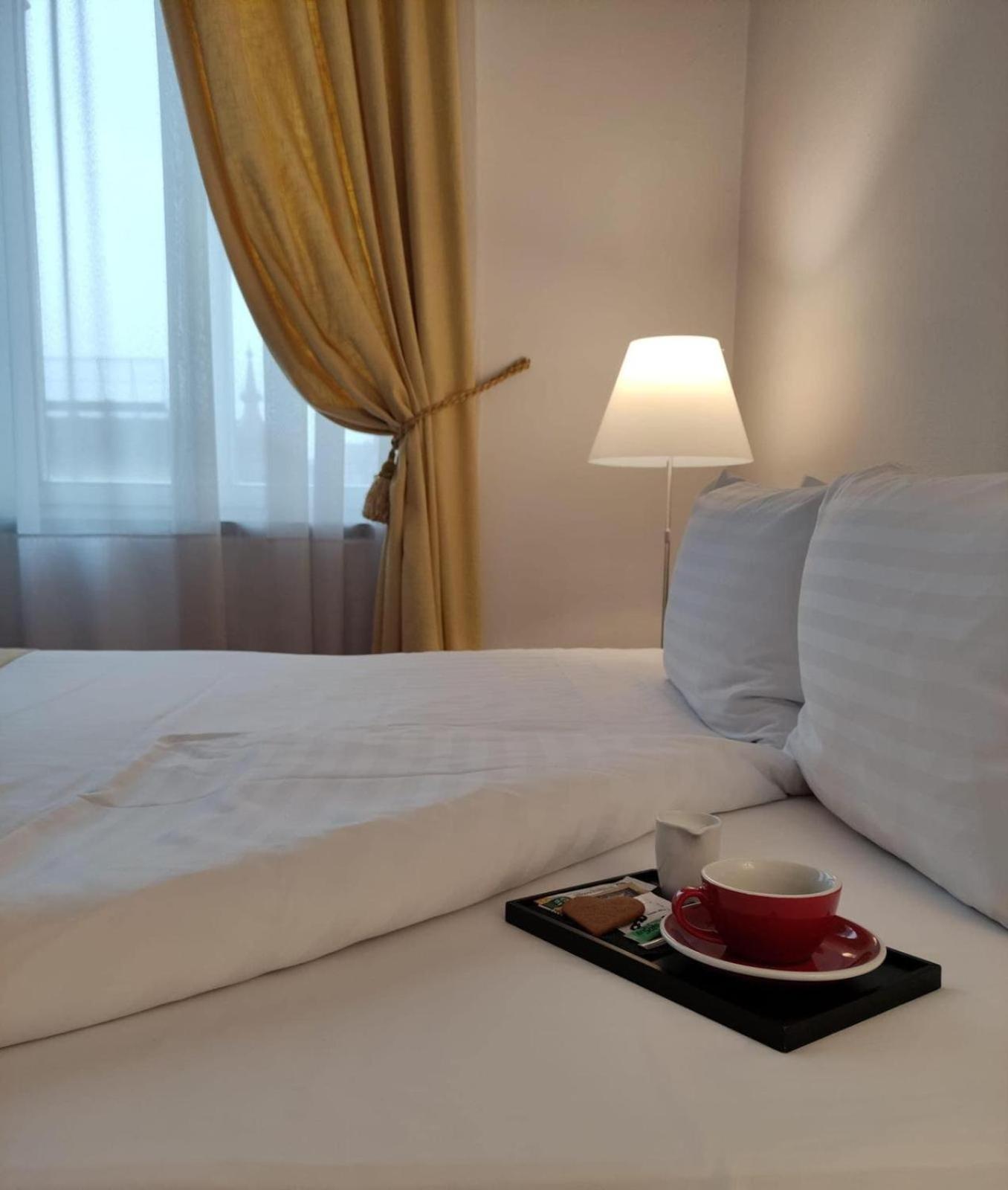 King Room with City View - Photo 1