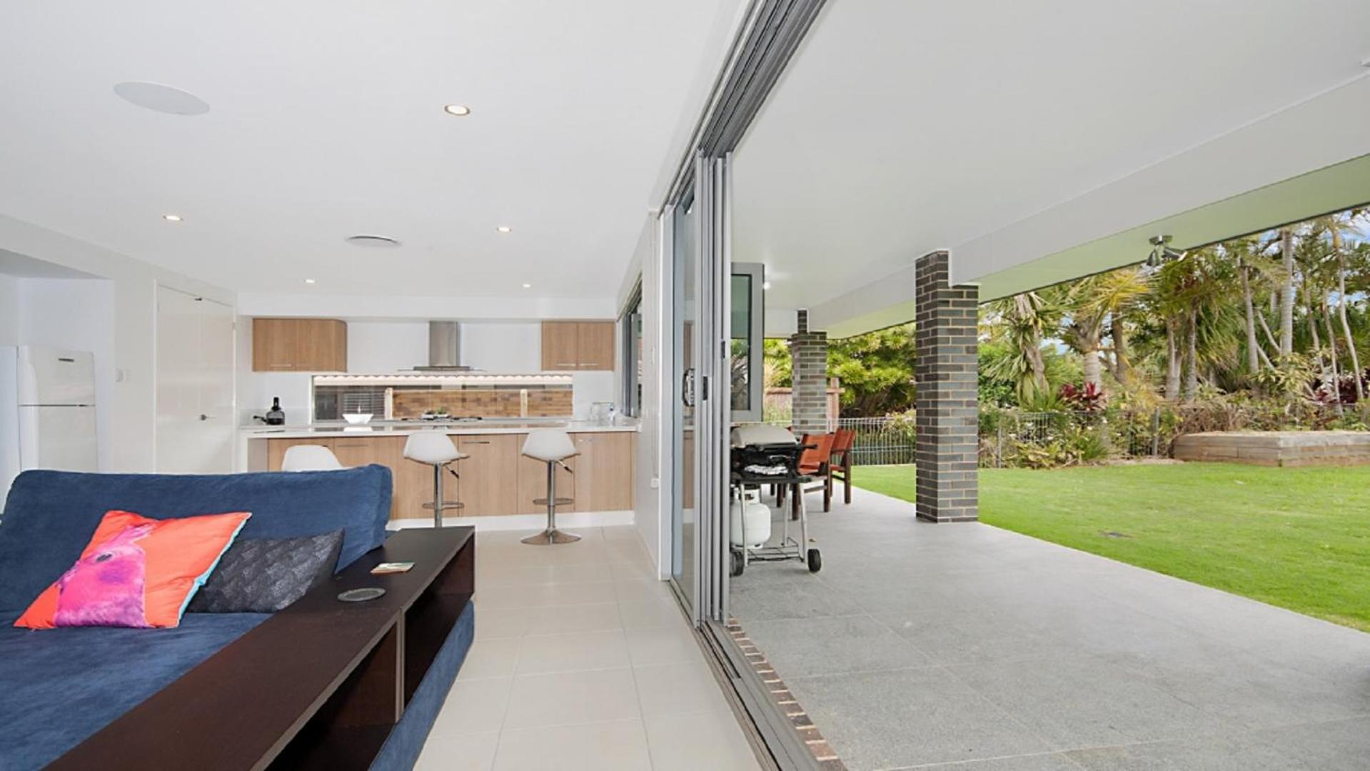 Four-Bedroom House photo 1
