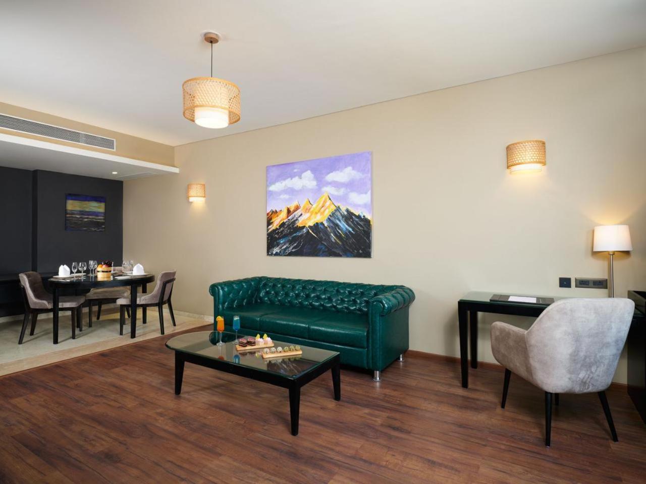 Deluxe Suite with a Bucket of Brewed Beverage - Photo 1