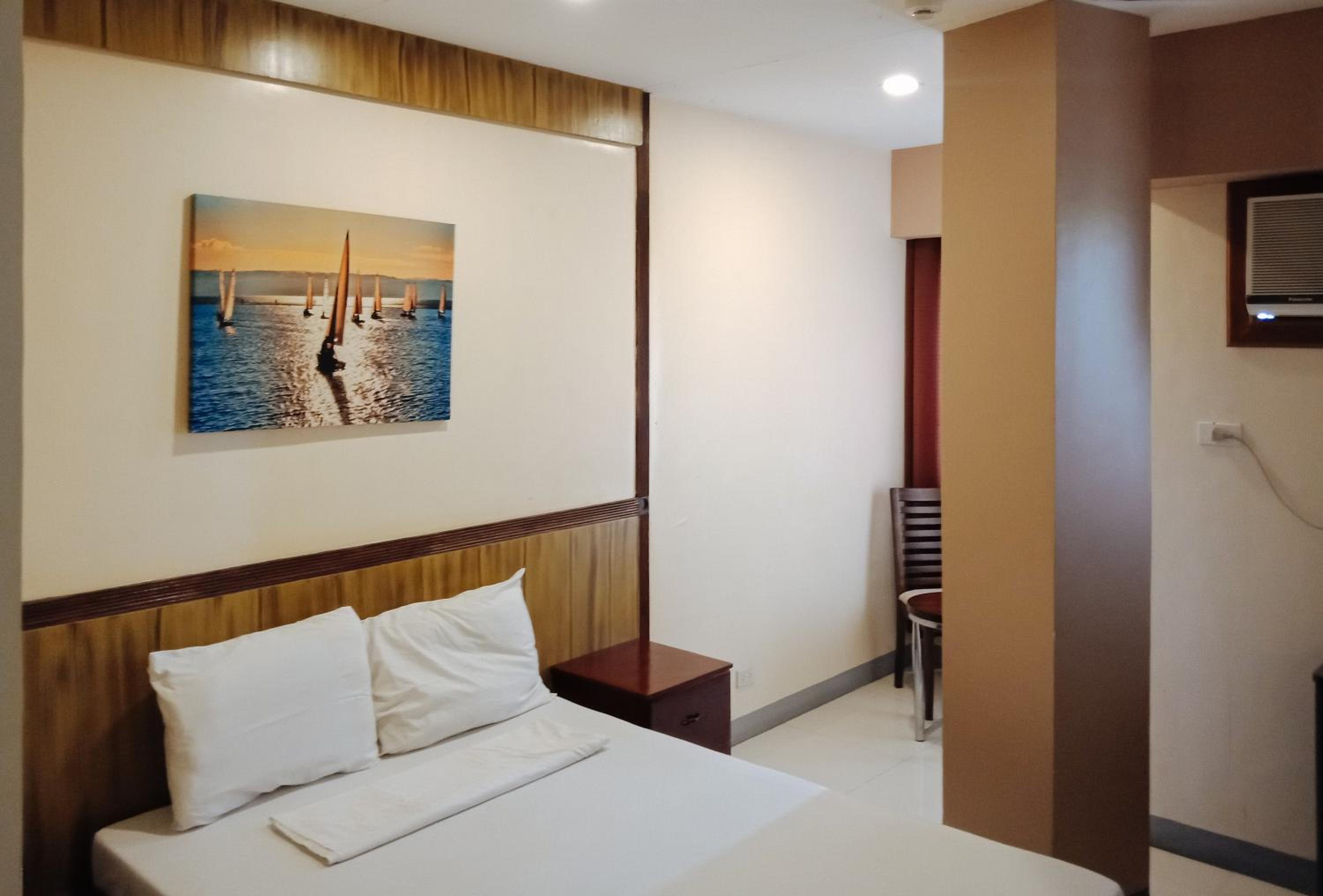 Double Room - Photo 4