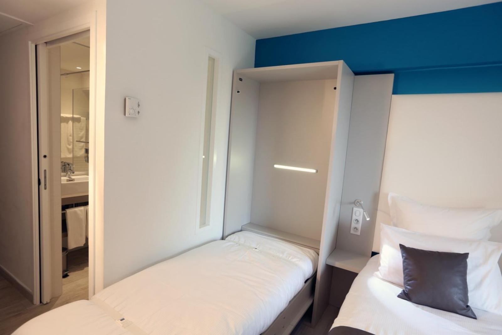 Queen Room with Spa Bath photo 2