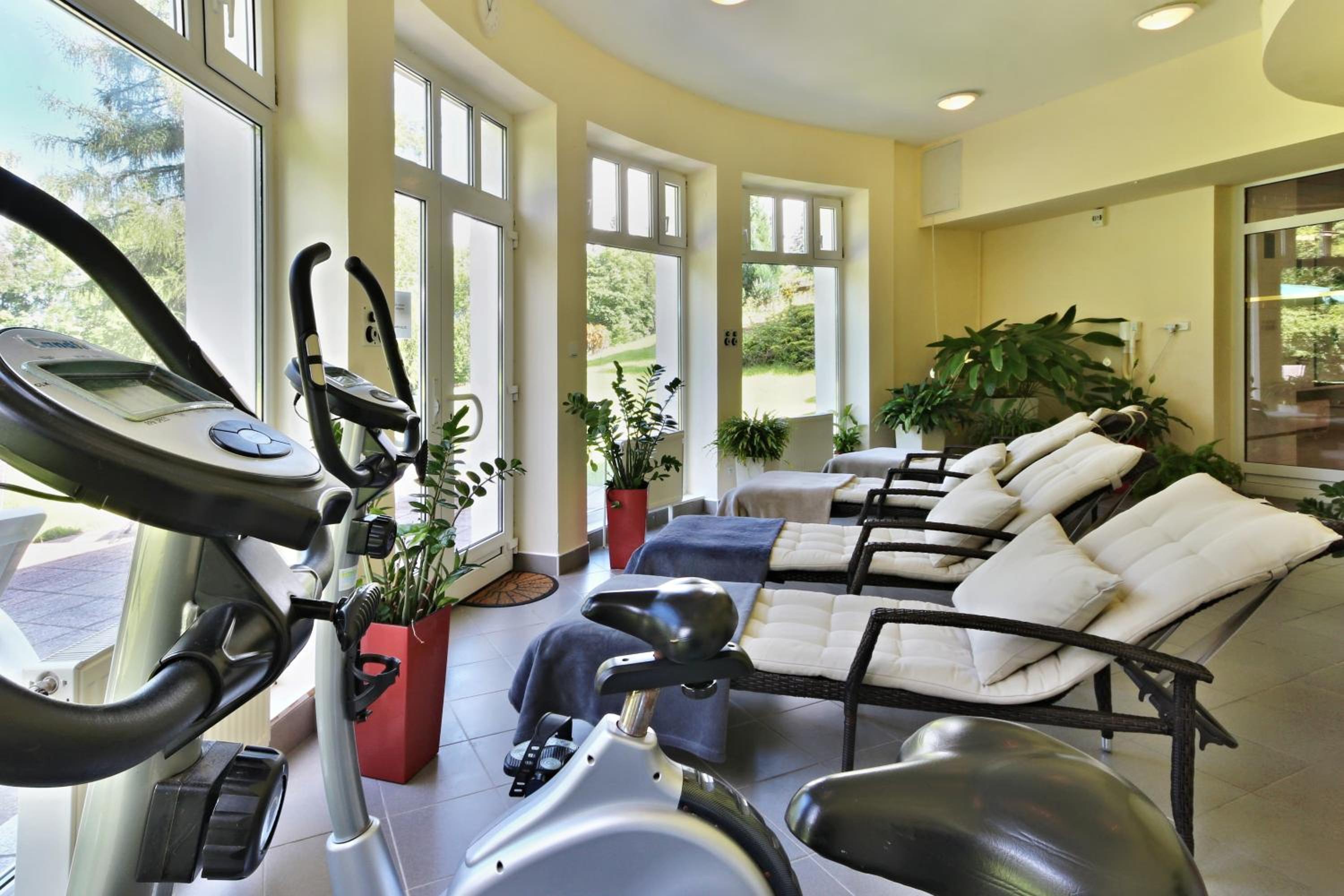 Double or Twin Room with Spa Access photo 2