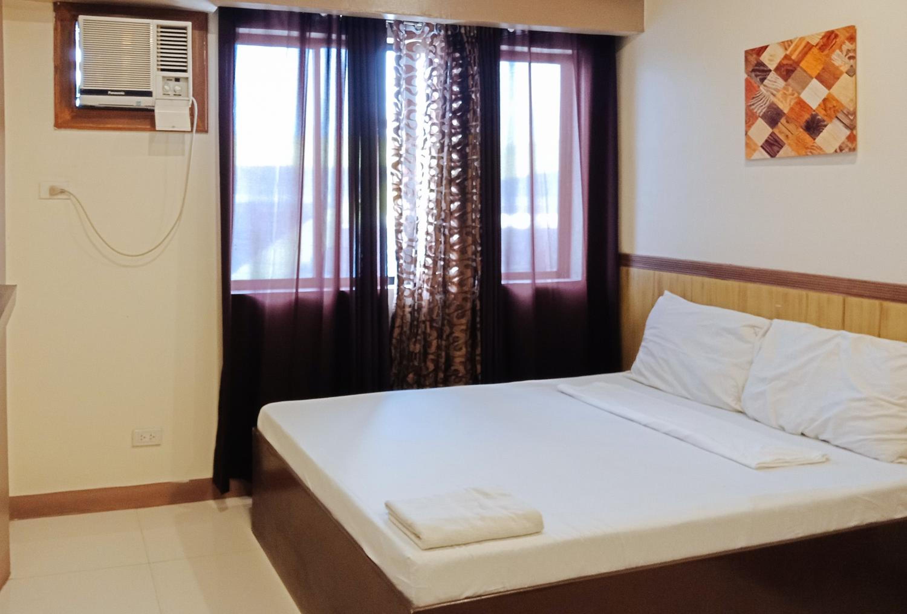 Deluxe Room - Photo 1