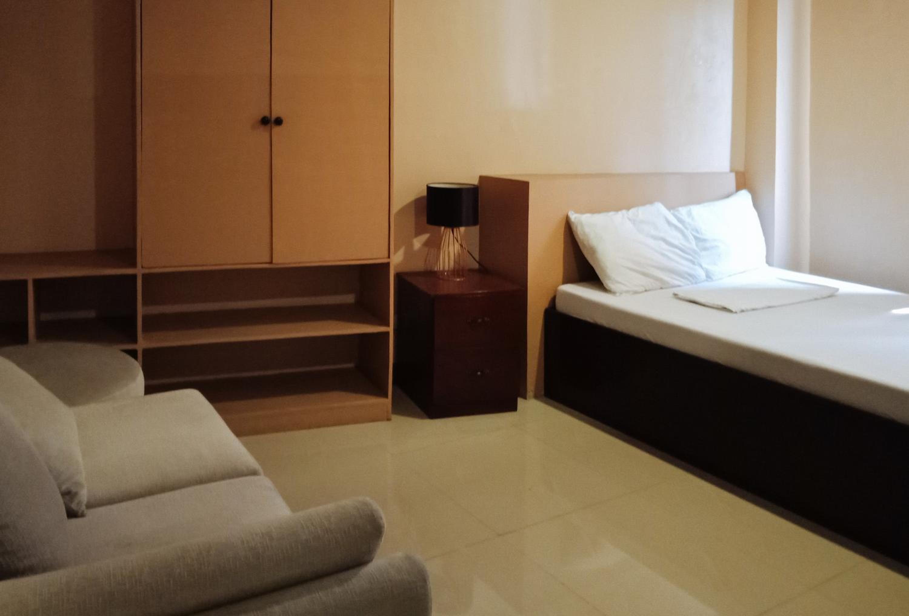 Deluxe Room - Photo 5