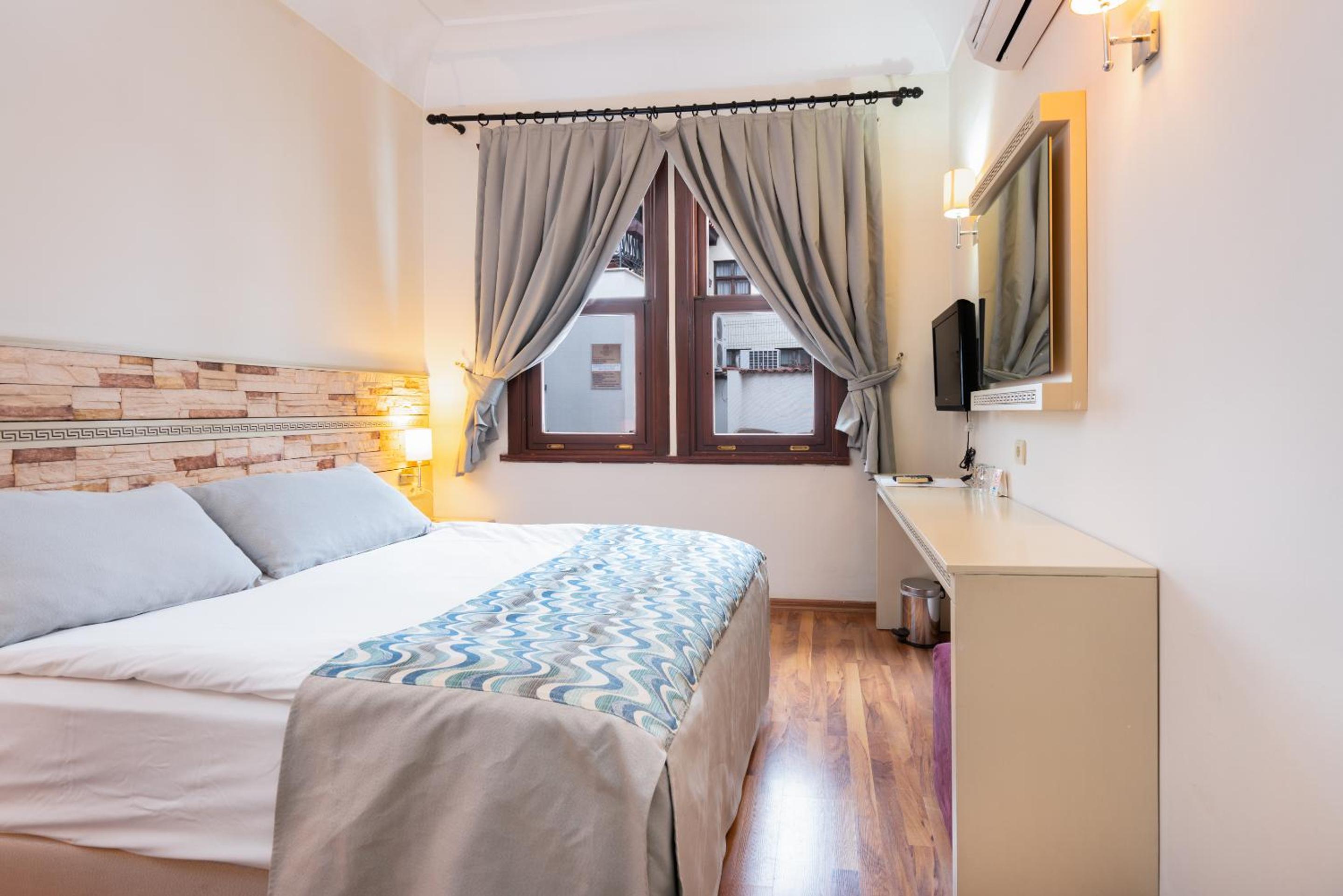 Economy Double or Twin Room