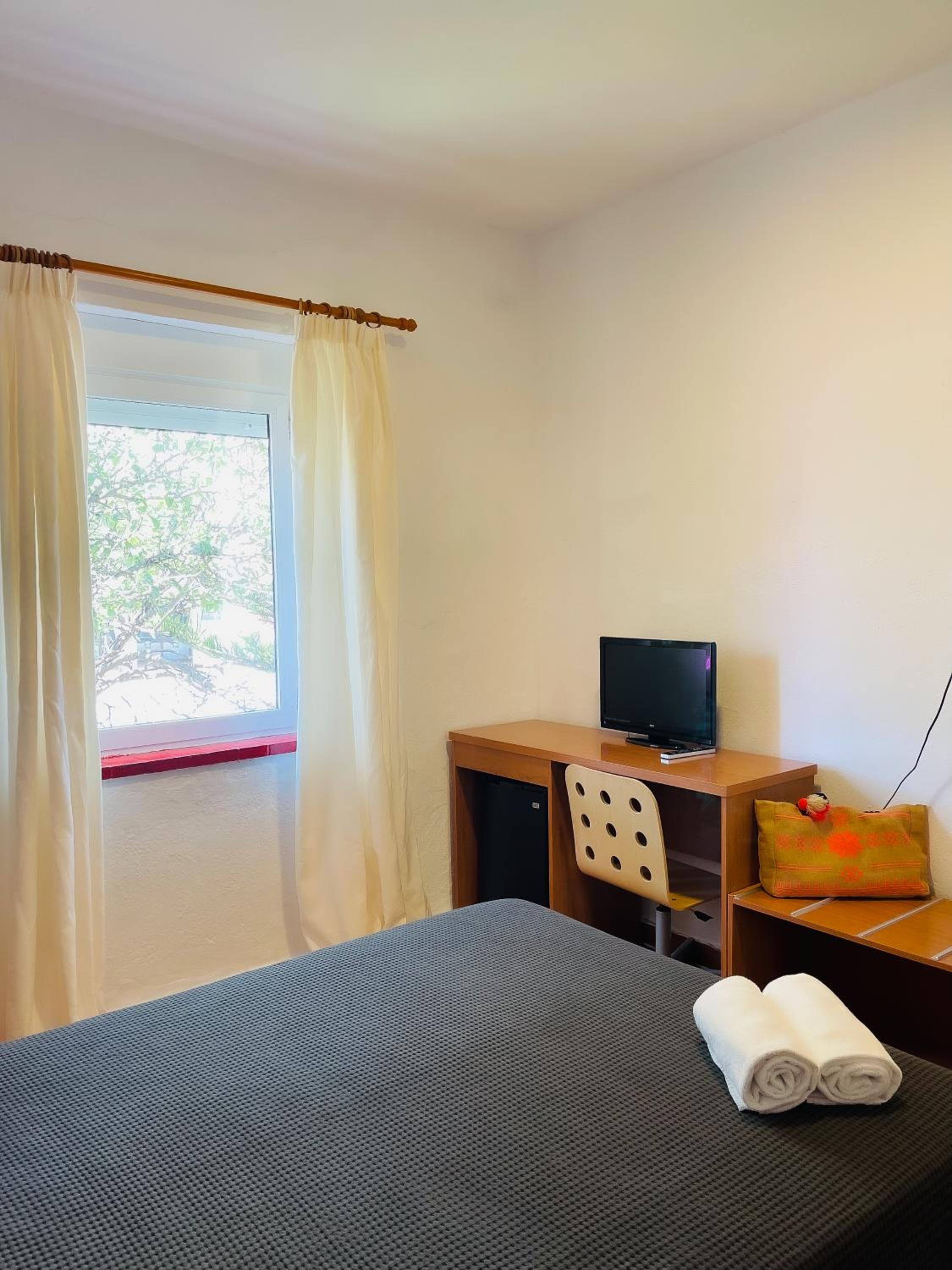 Double Room - Photo 3