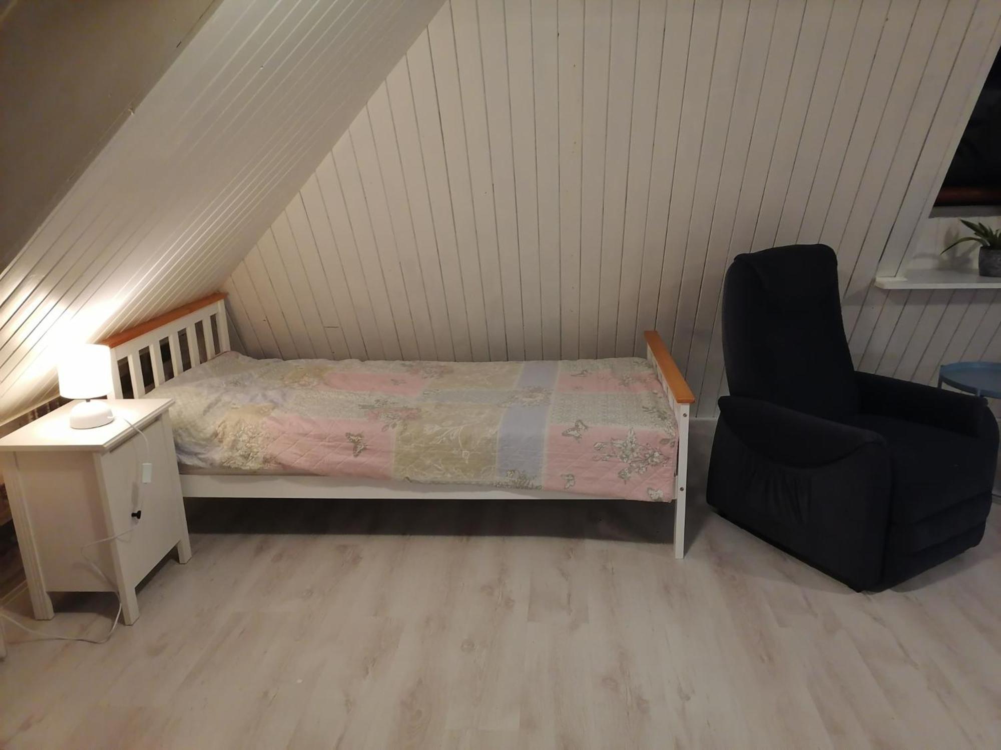 Apartment photo 2