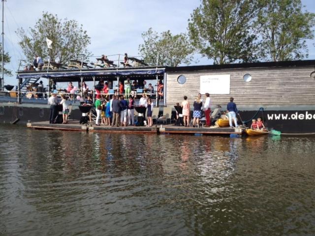 Cabin on Boat - Photo 15