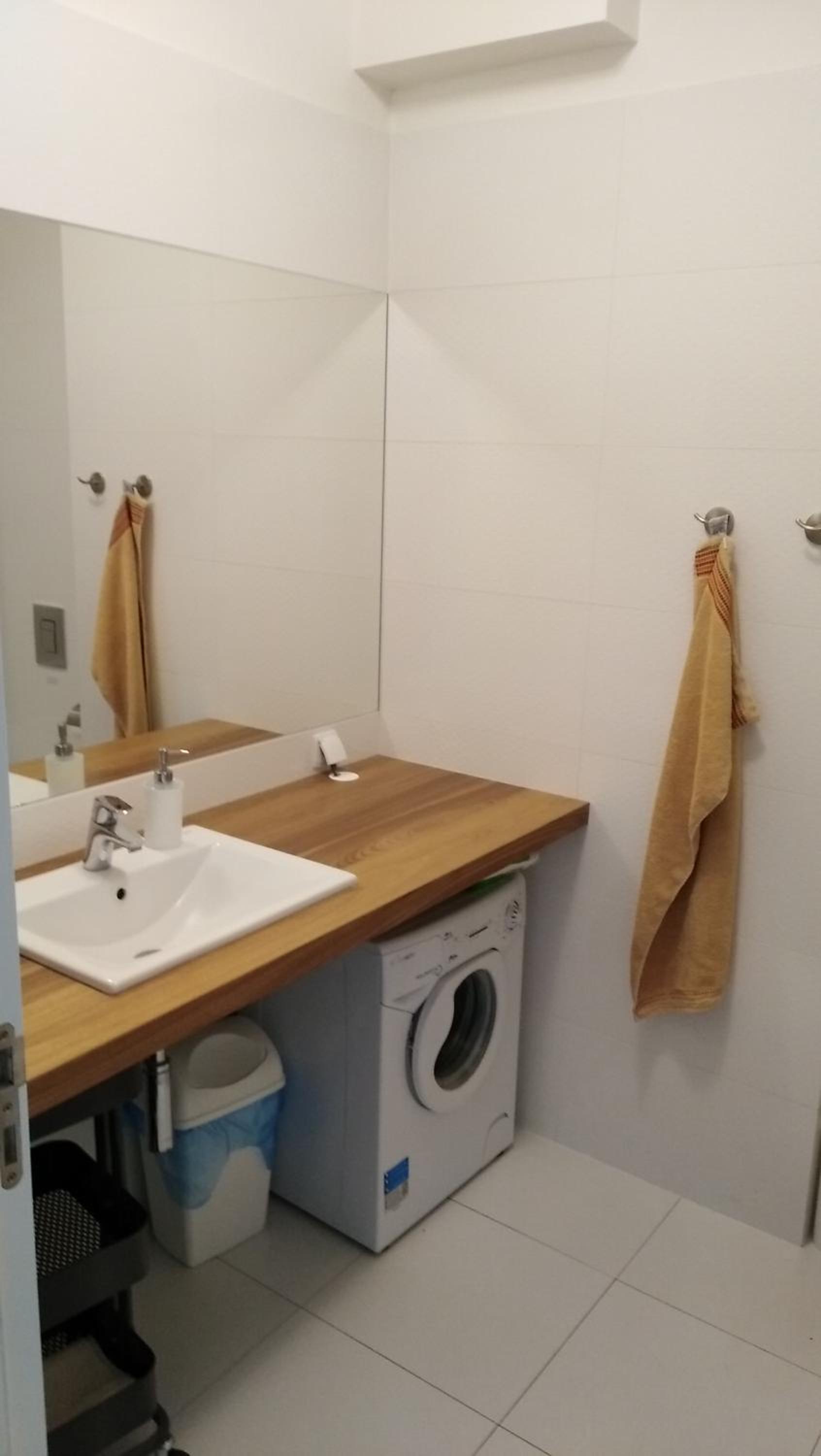 One-Bedroom Apartment - Photo 23