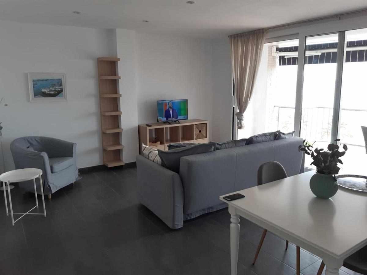Three-Bedroom Apartment - Photo 7
