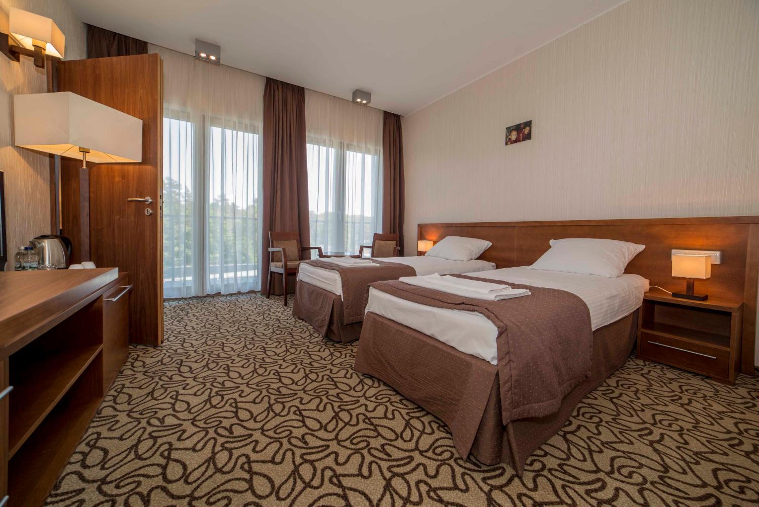 Double Room with Extra Bed photo 1