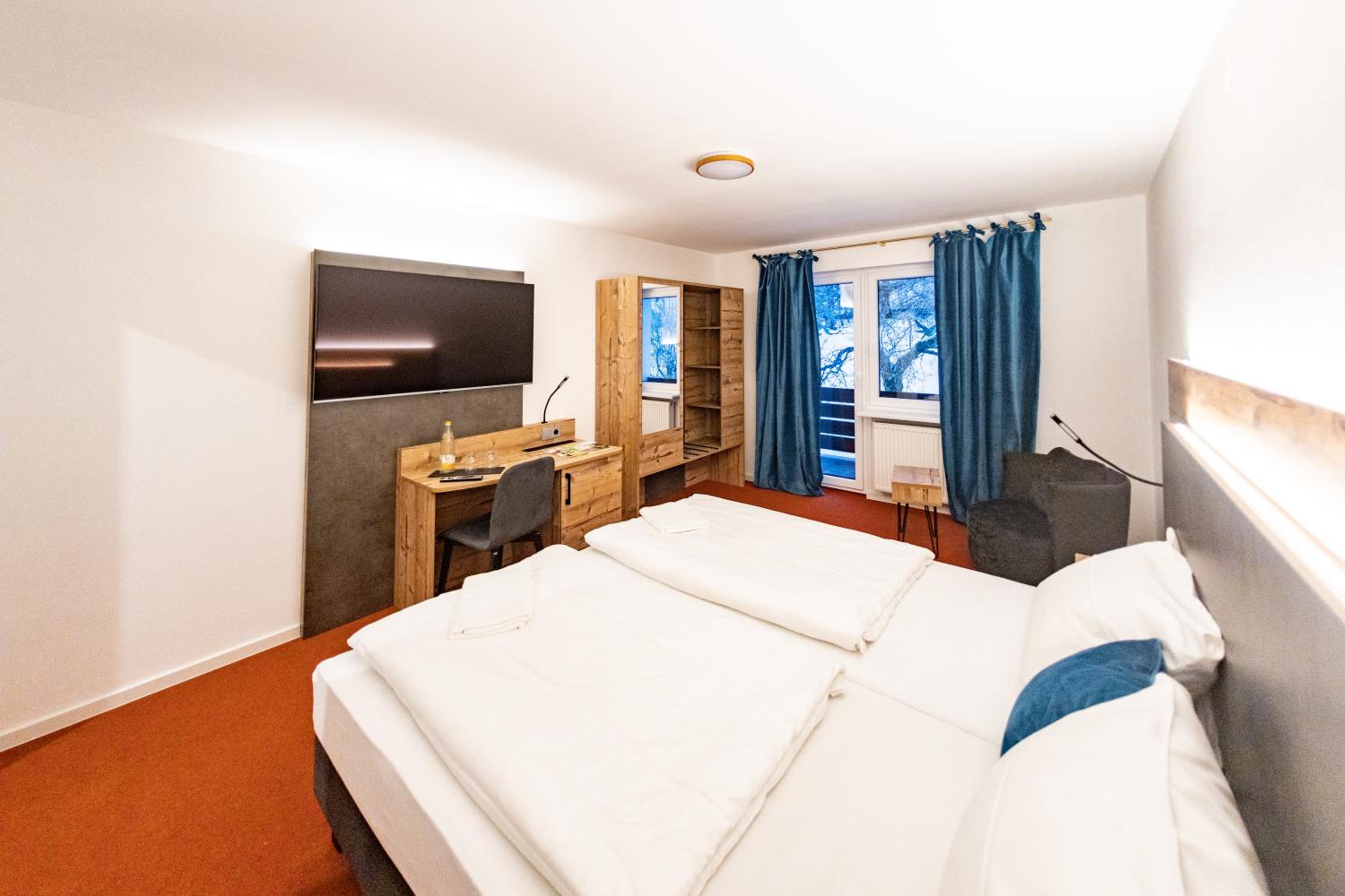 Superior Double Room - Photo 16